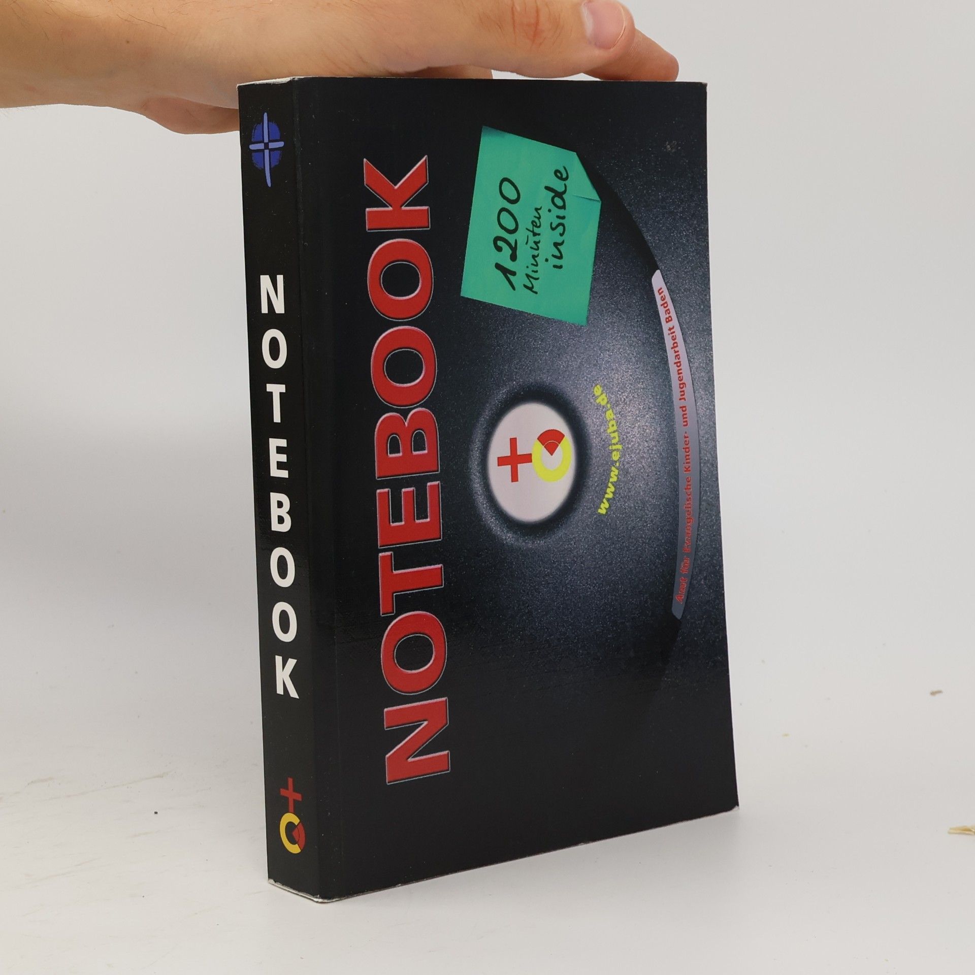 kolektiv Notebook. 1200 Minuten inside