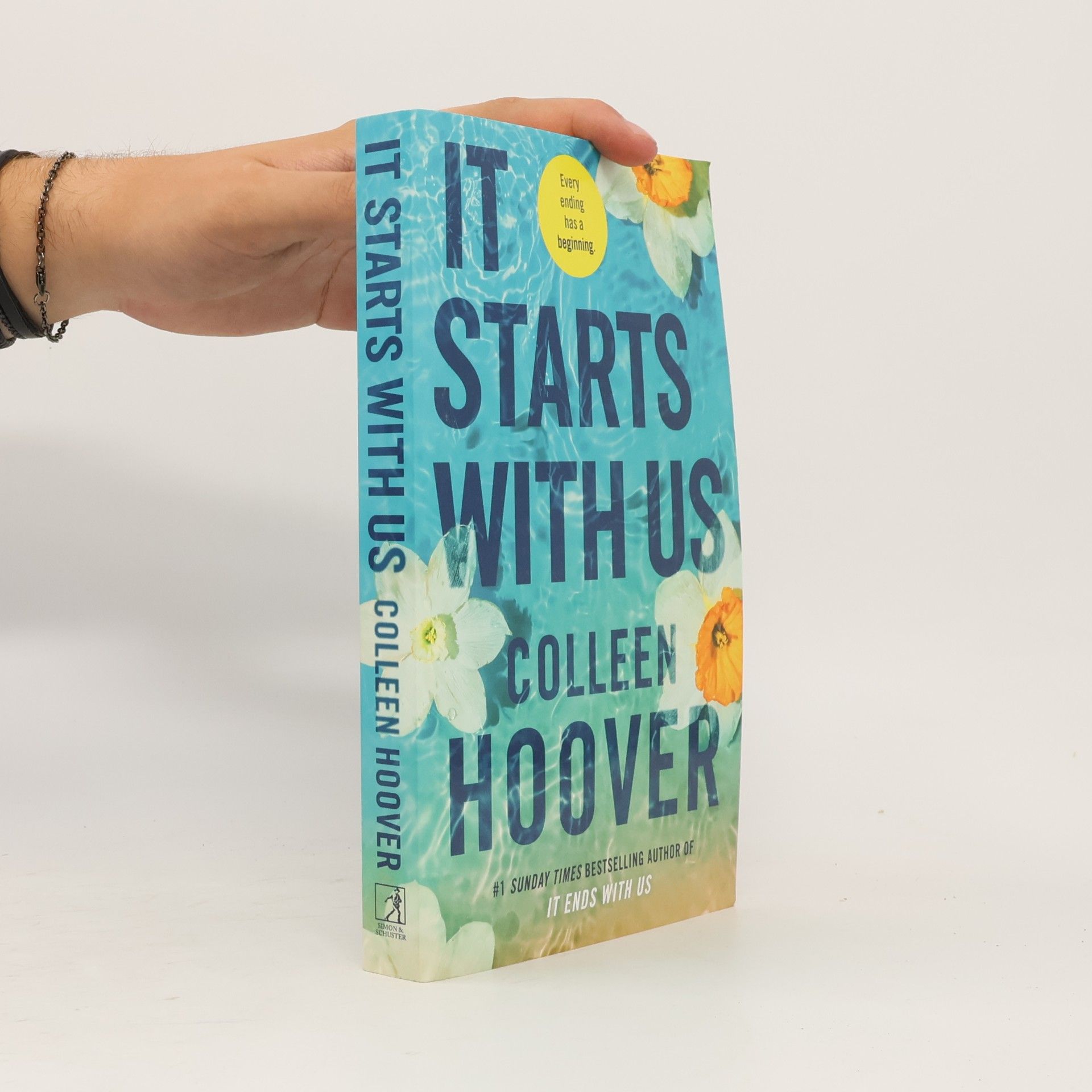 Colleen Hoover It Starts With Us