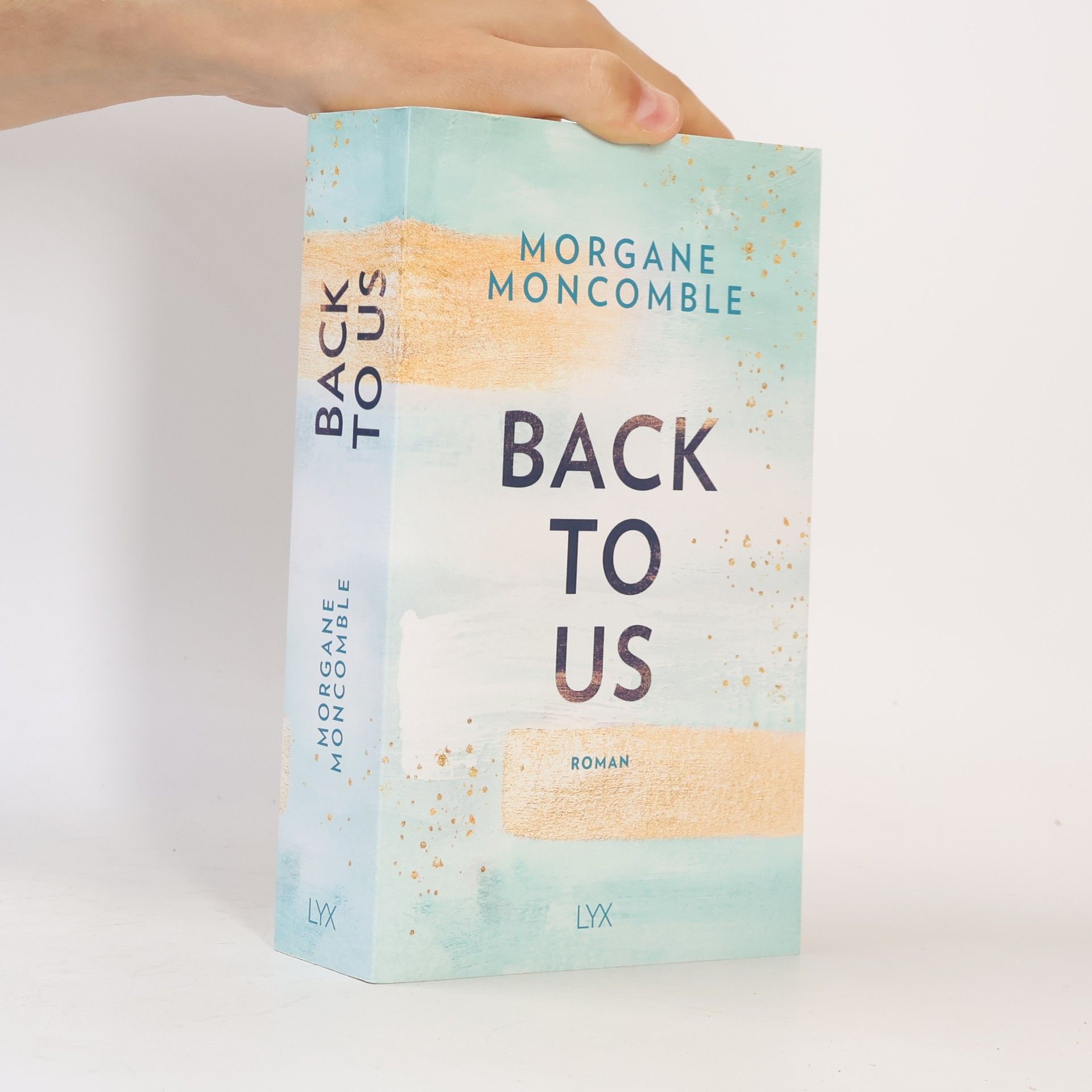 Morgane Moncomble Back to us