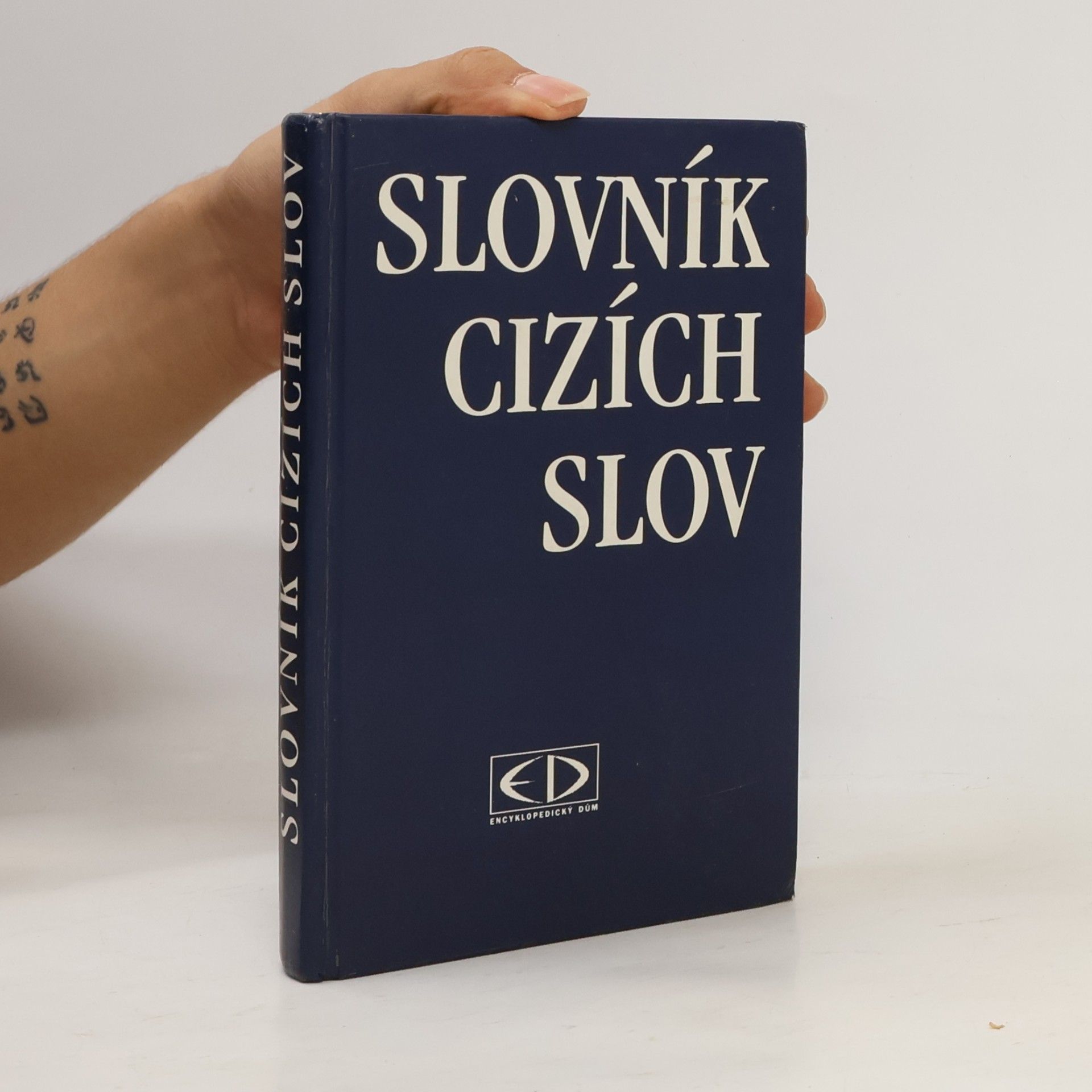 Autorenkollektiv Slovník cizích slov