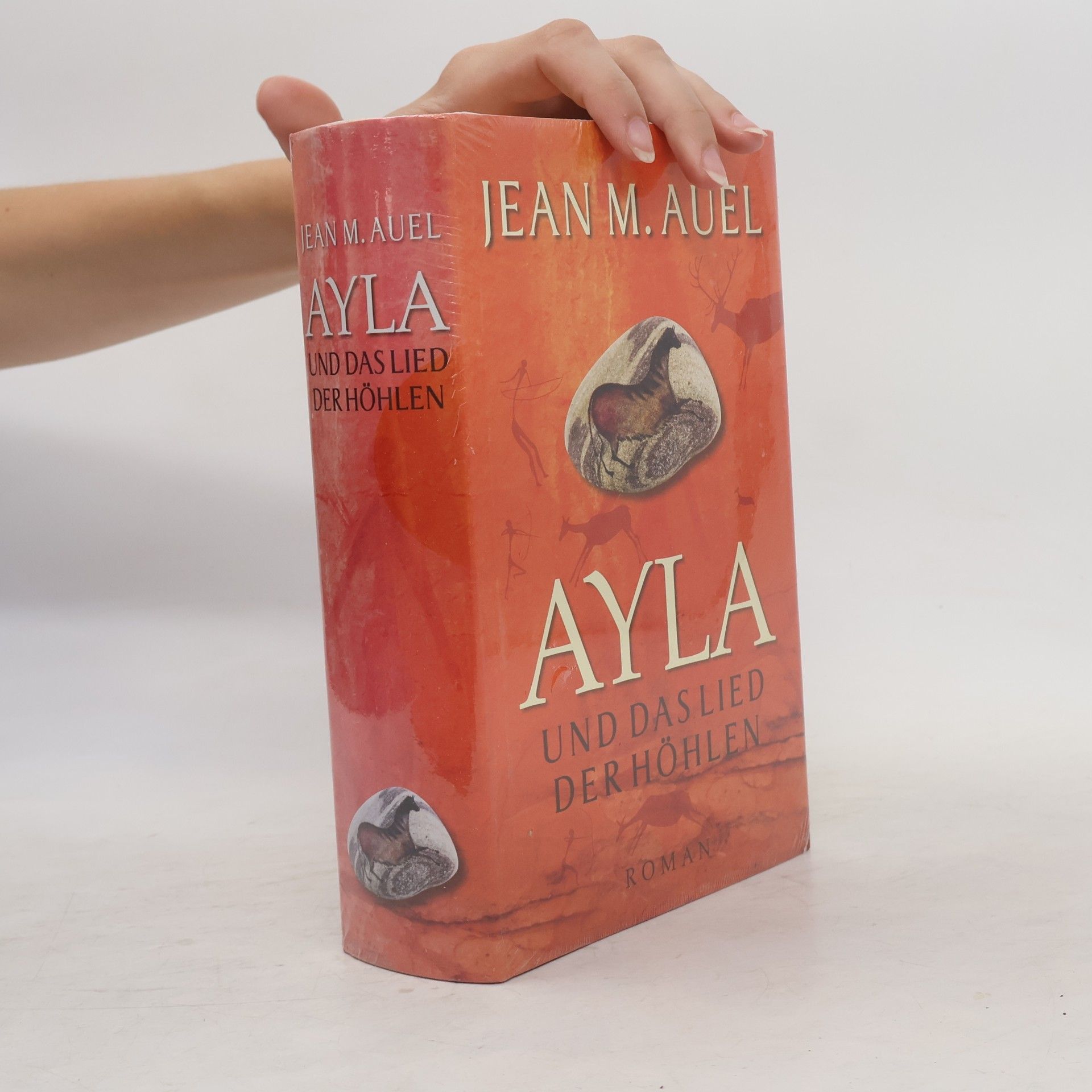 Jean M. Auelová Ayla und das Lied der Höhlen