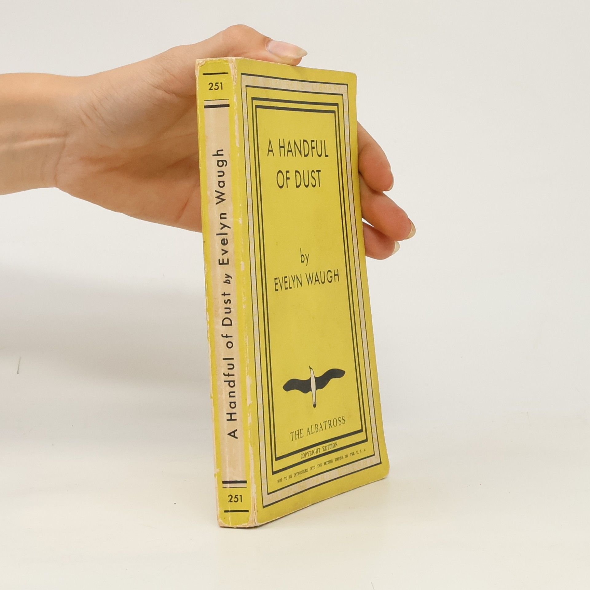 Evelyn Waugh A Handful of Dust