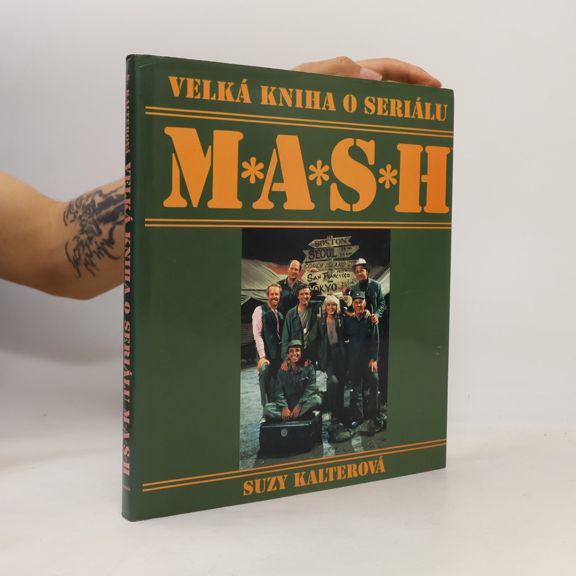 Suzy Kalter Velká kniha o seriálu M*A*S*H