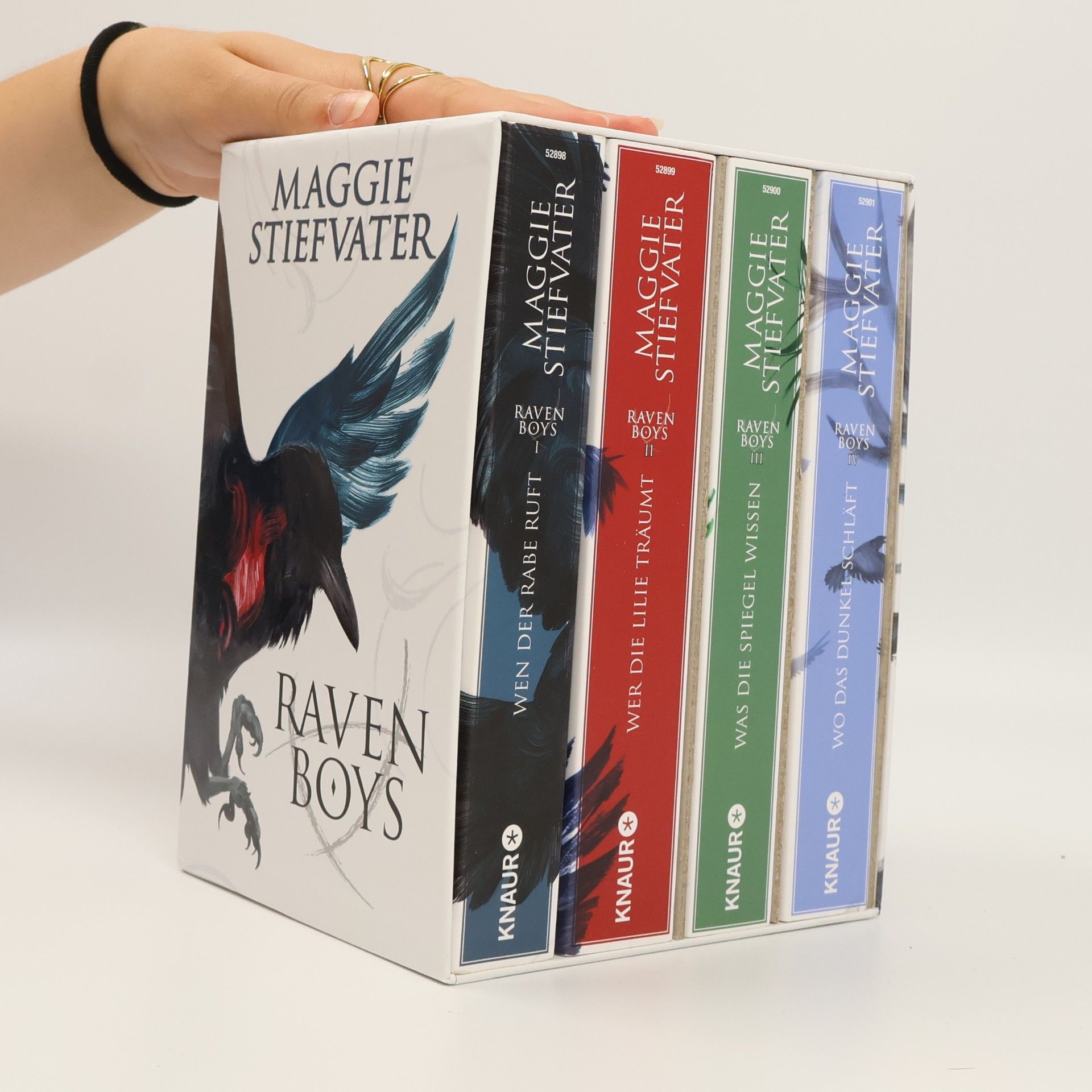 Maggie Stiefvater Raven Boys 1-4