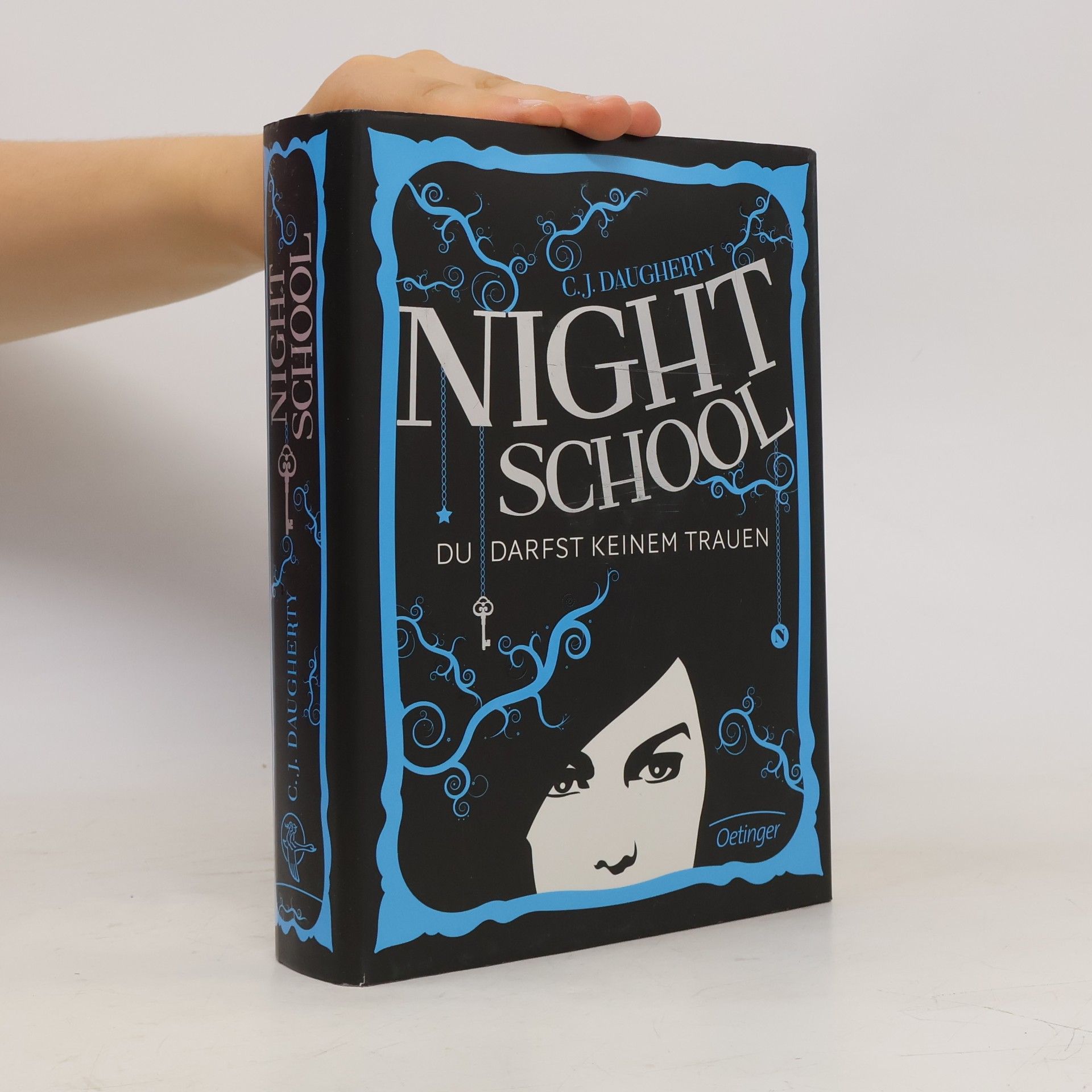 Christi Daugherty Night School 1. Du darfst keinem Trauen