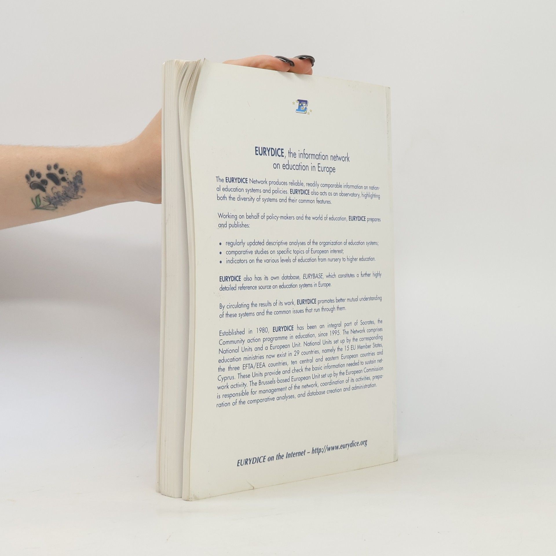 European Glossary on Education: Glossary ; P. 2 : Summary Tables (European Union; EFTA)