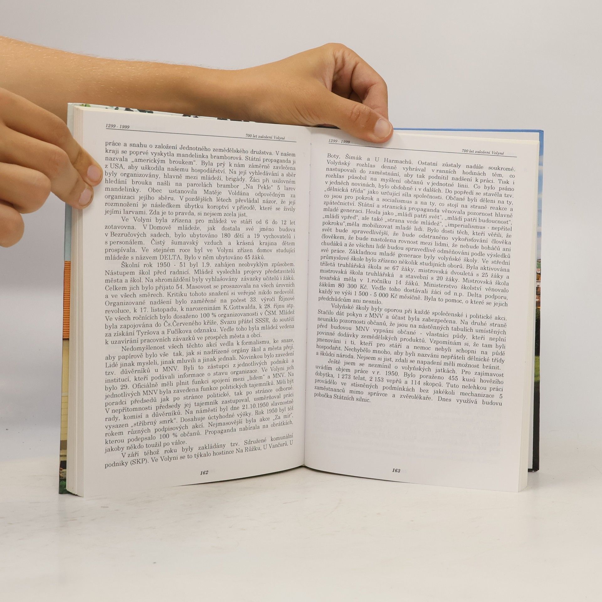Jindřich Podhorský Pohledy do historie Volyně a Pošumaví 1299-1999