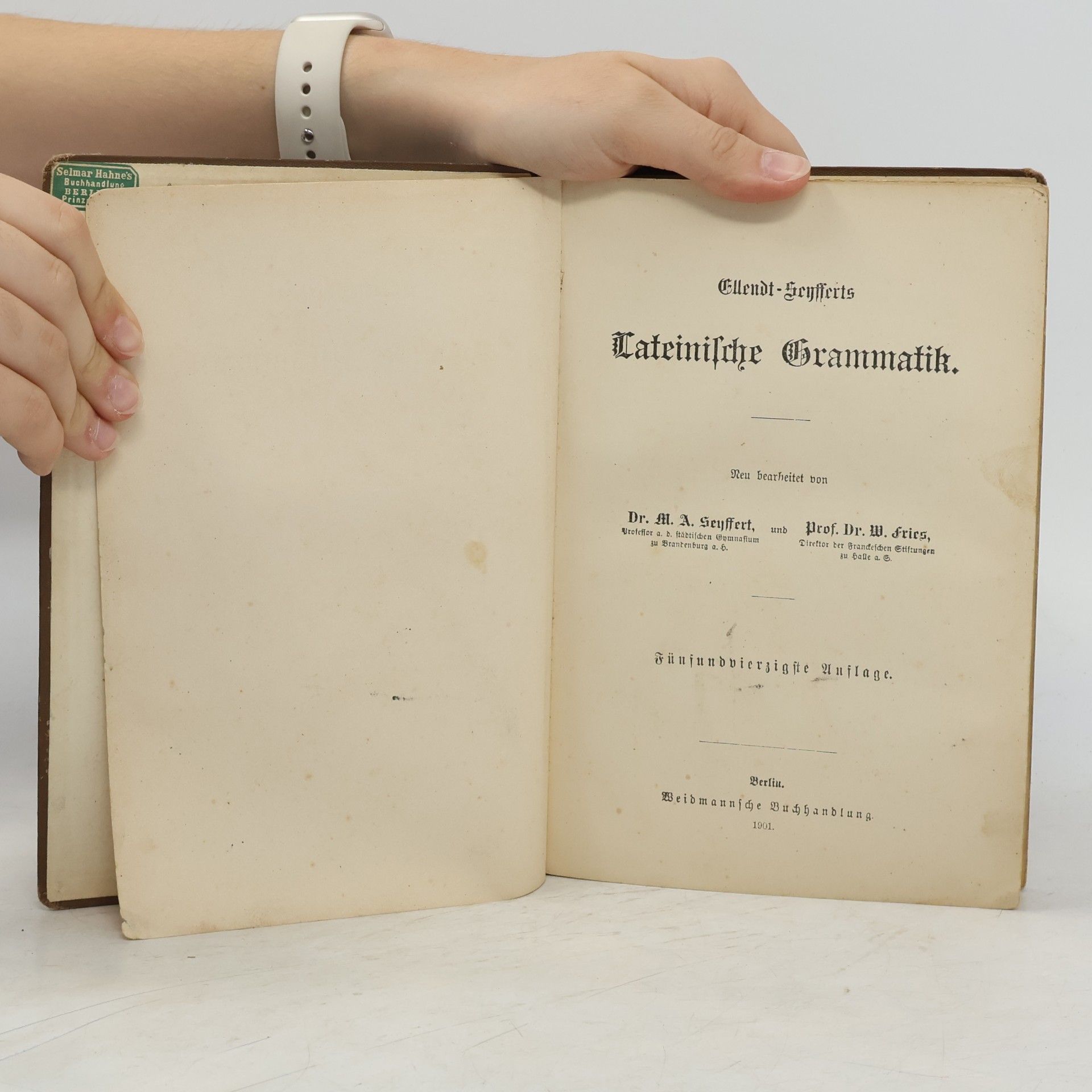 Various authors Ellendt-Seyfferts Lateinische Grammatik