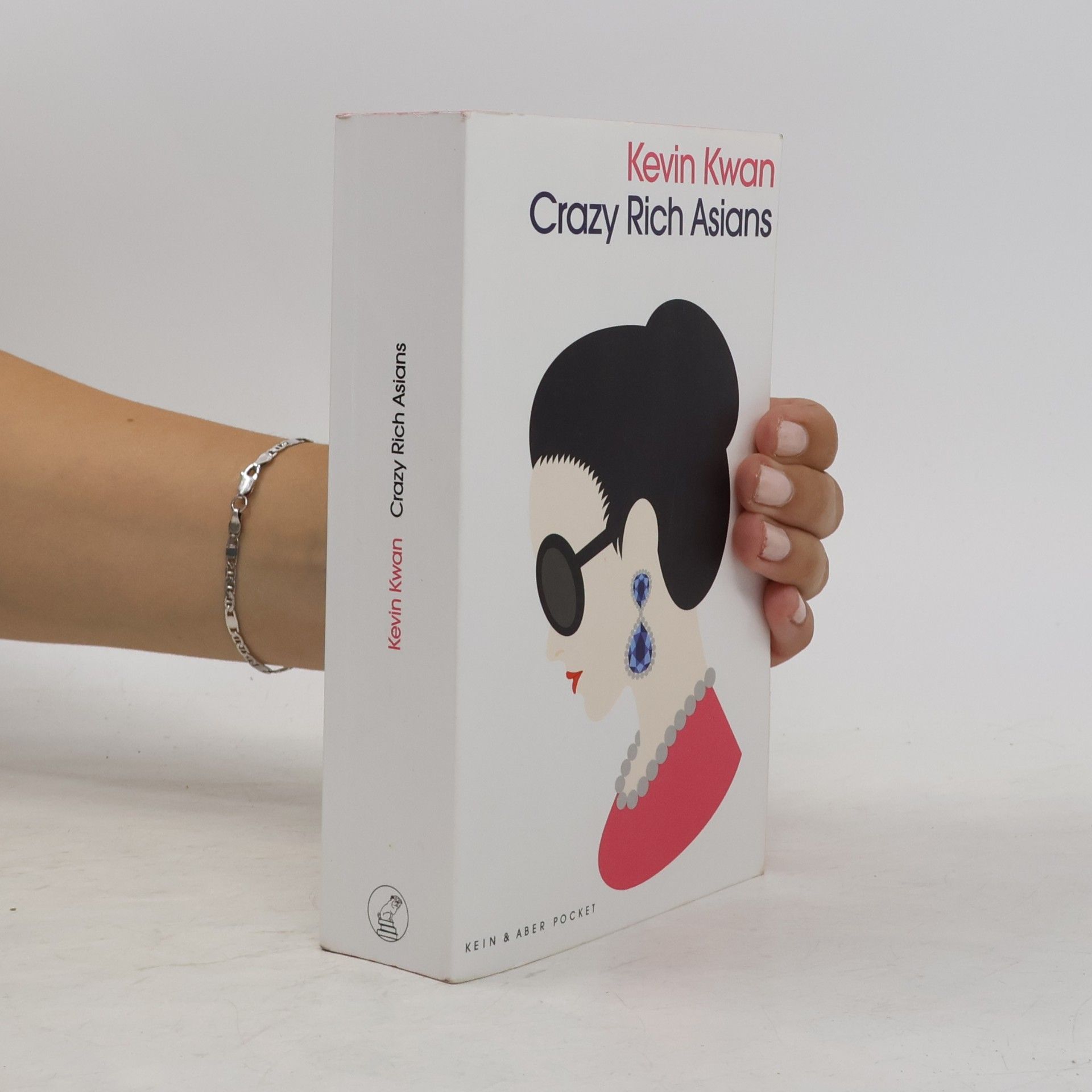 Kevin Kwan Crazy Rich Asians