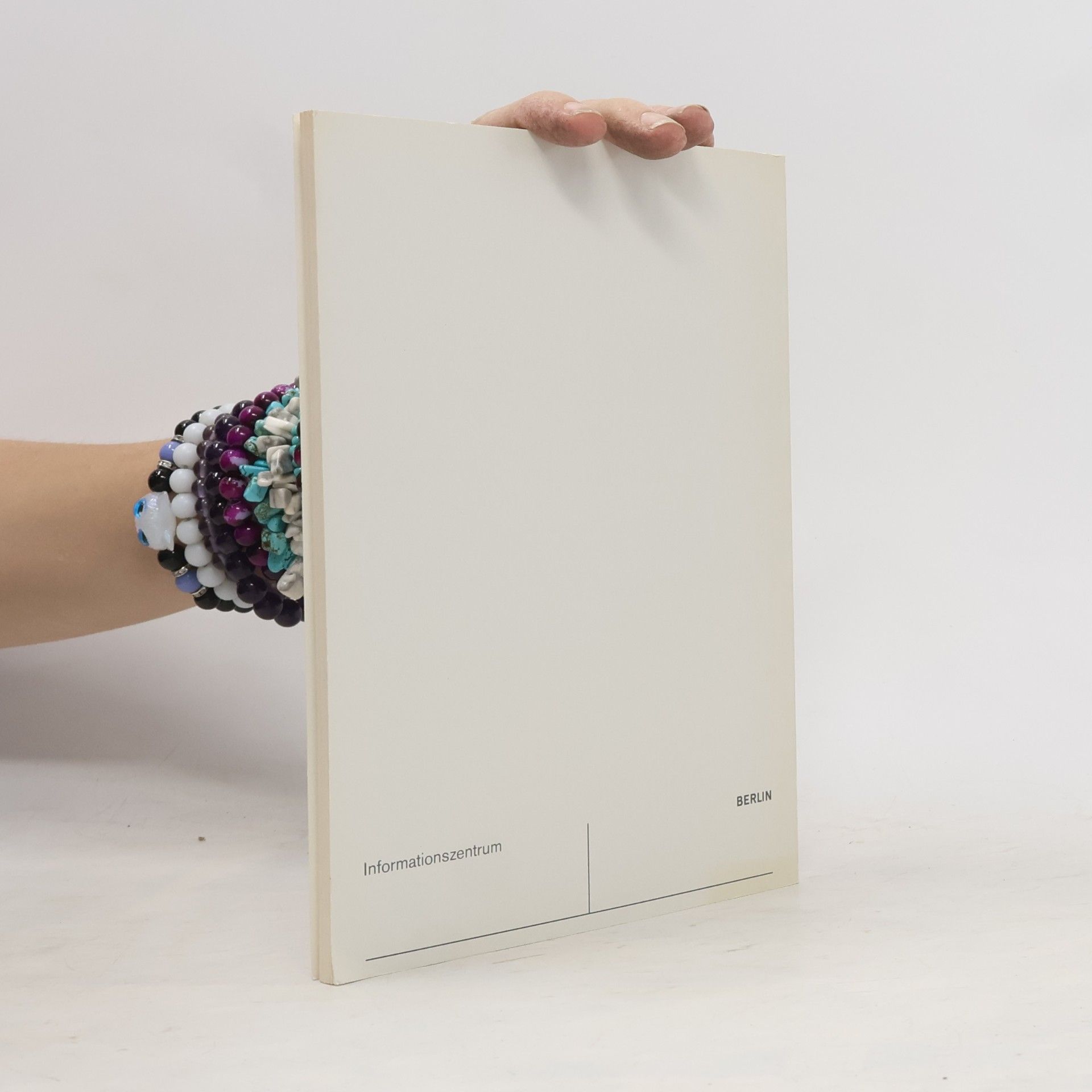 Autores varios Im Überblick. Berlin