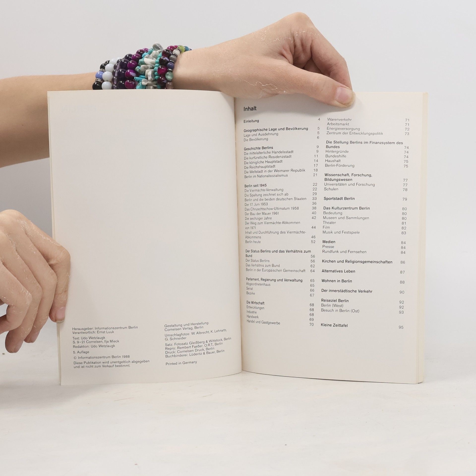 Autores varios Im Überblick. Berlin