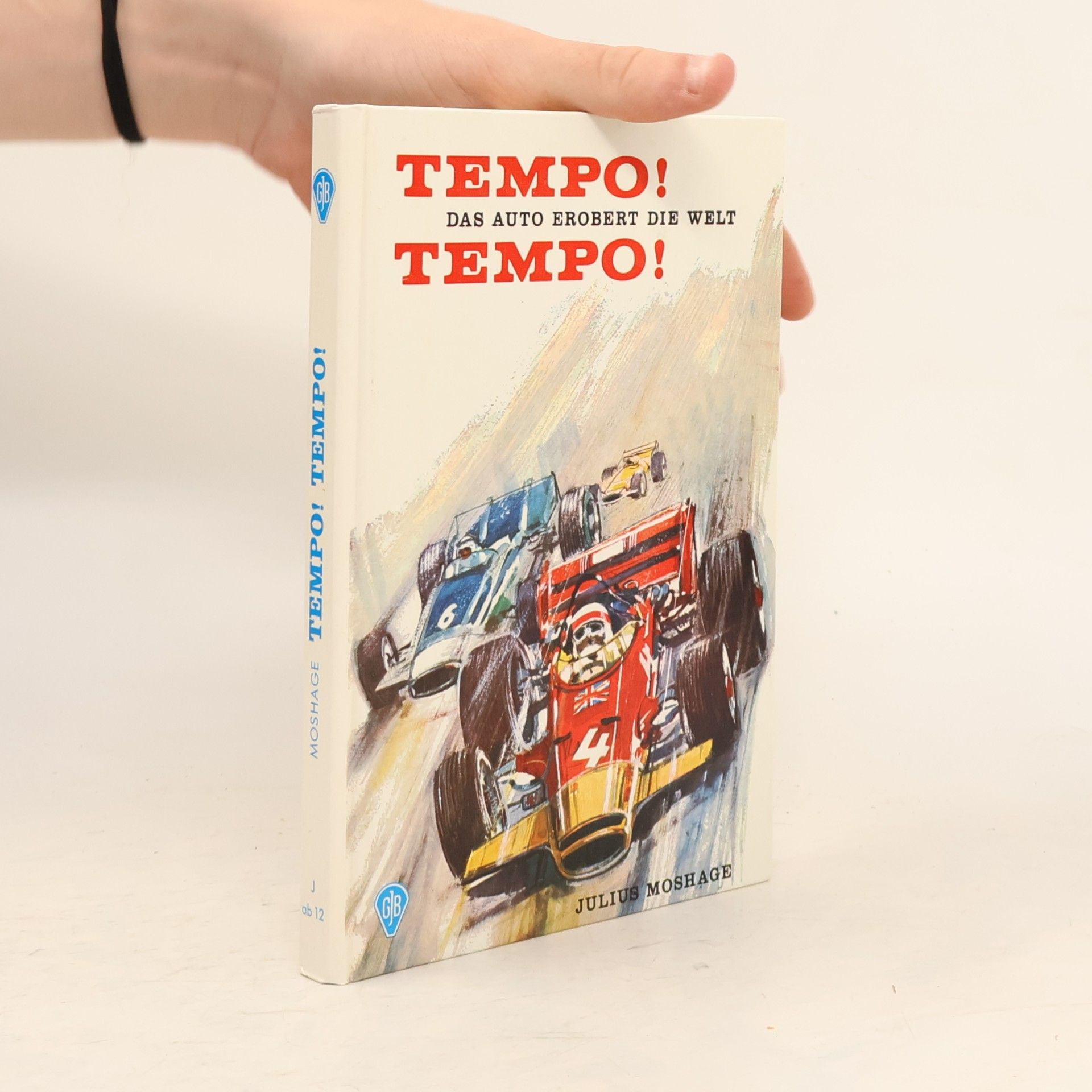 Julius Moshage Tempo, Tempo