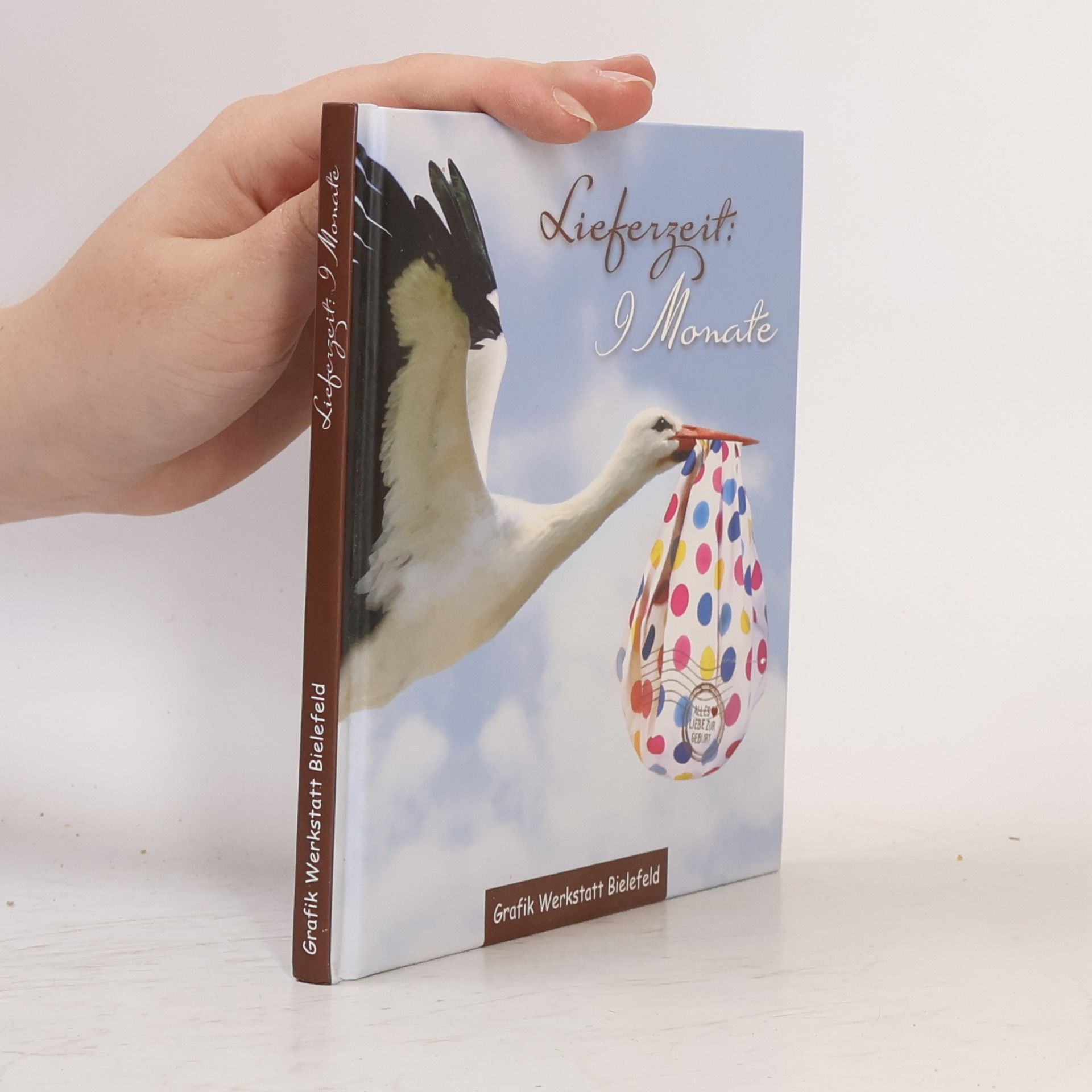 Kartini Diapari-Öngider Lieferzeit: 9 Monate