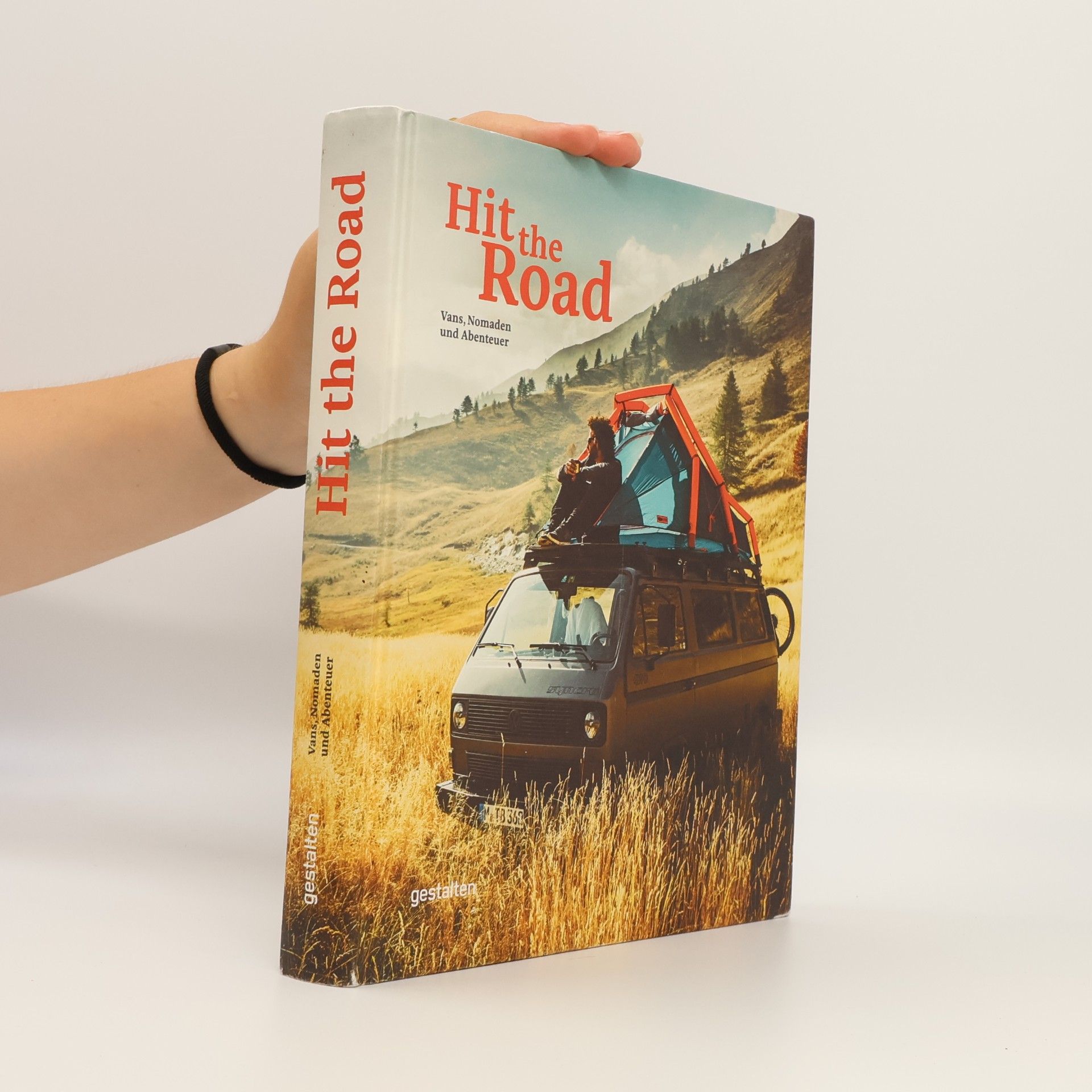 Various authors Hit the road