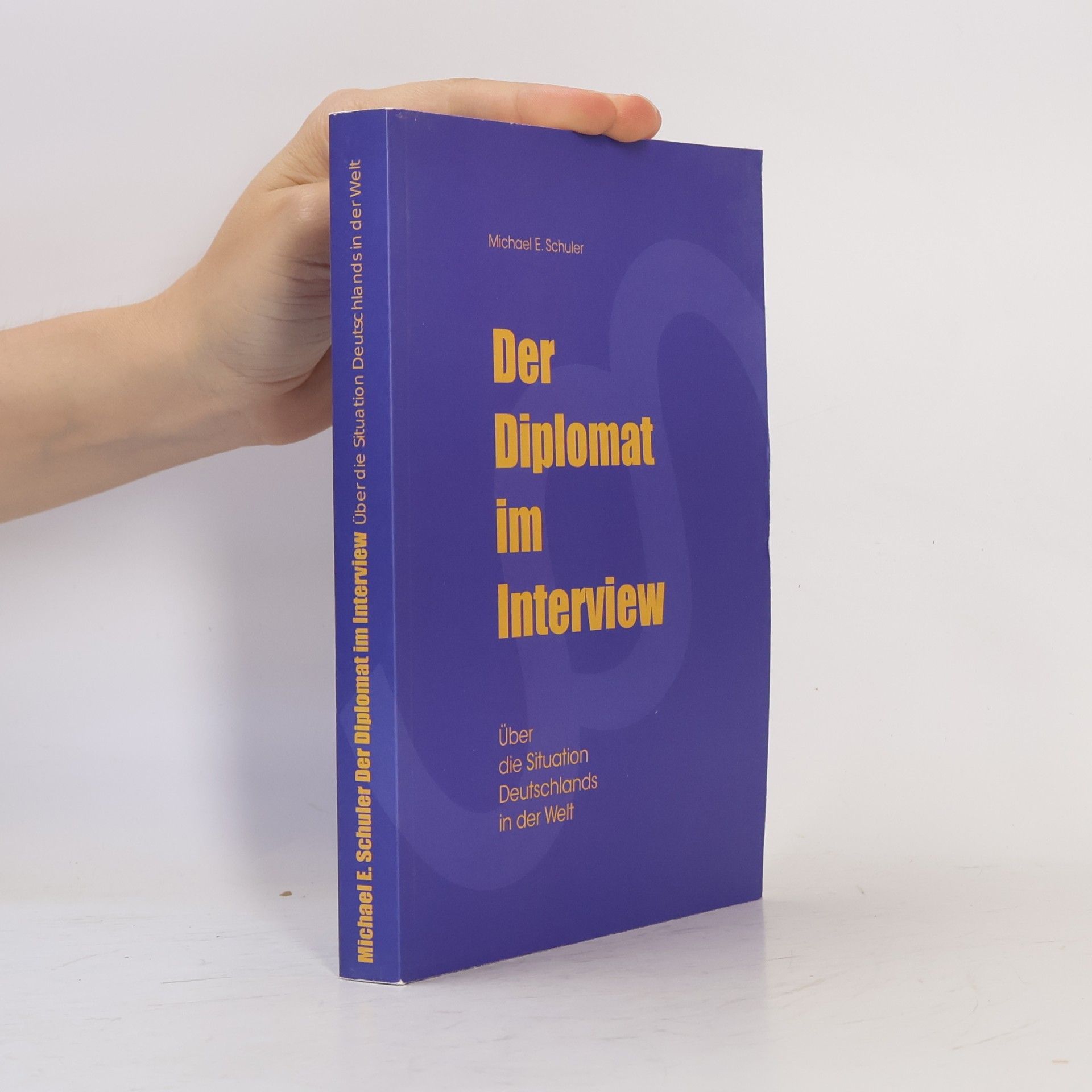 Michael E. Schuler Der Diplomat im Interview
