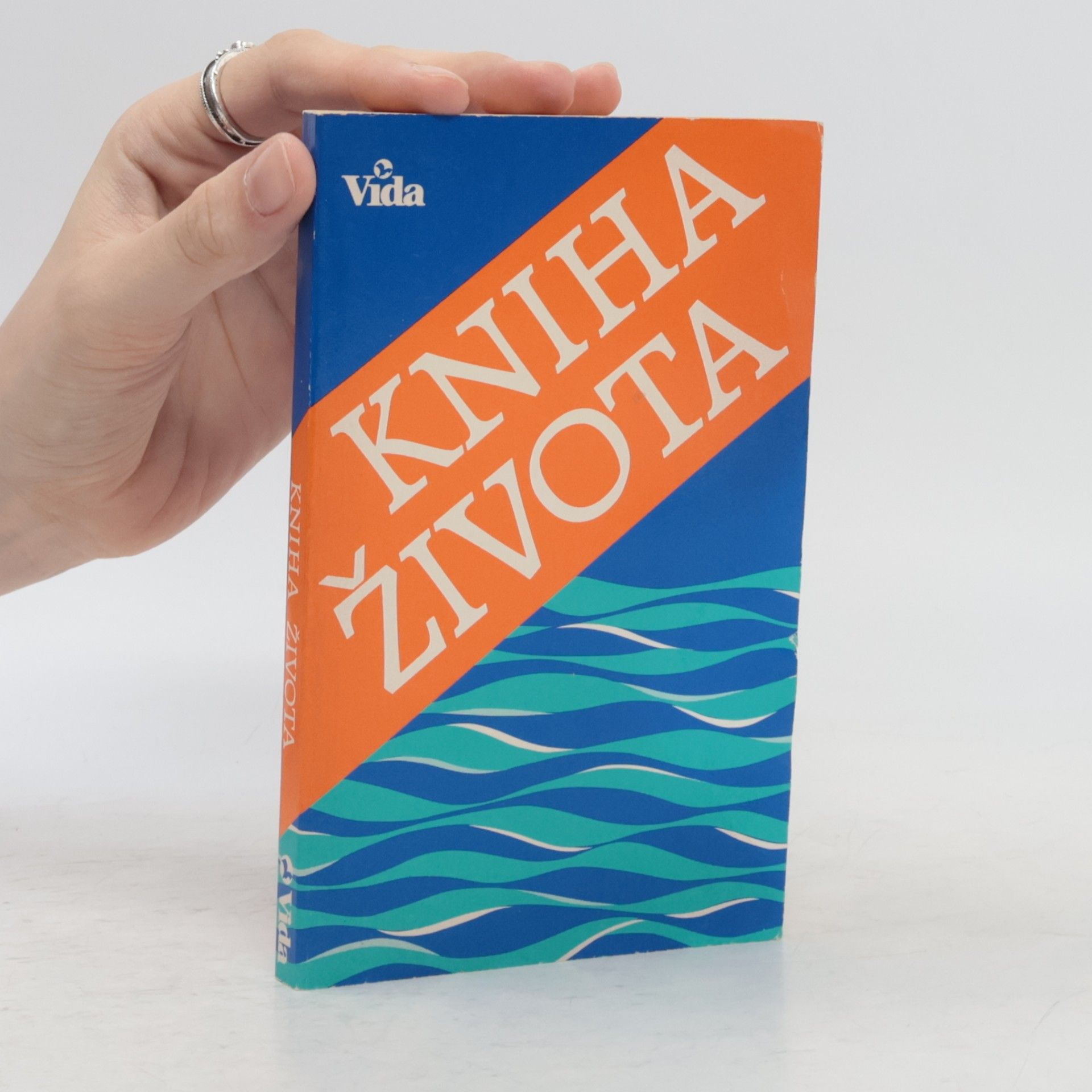 Collectif d'auteurs Kniha života