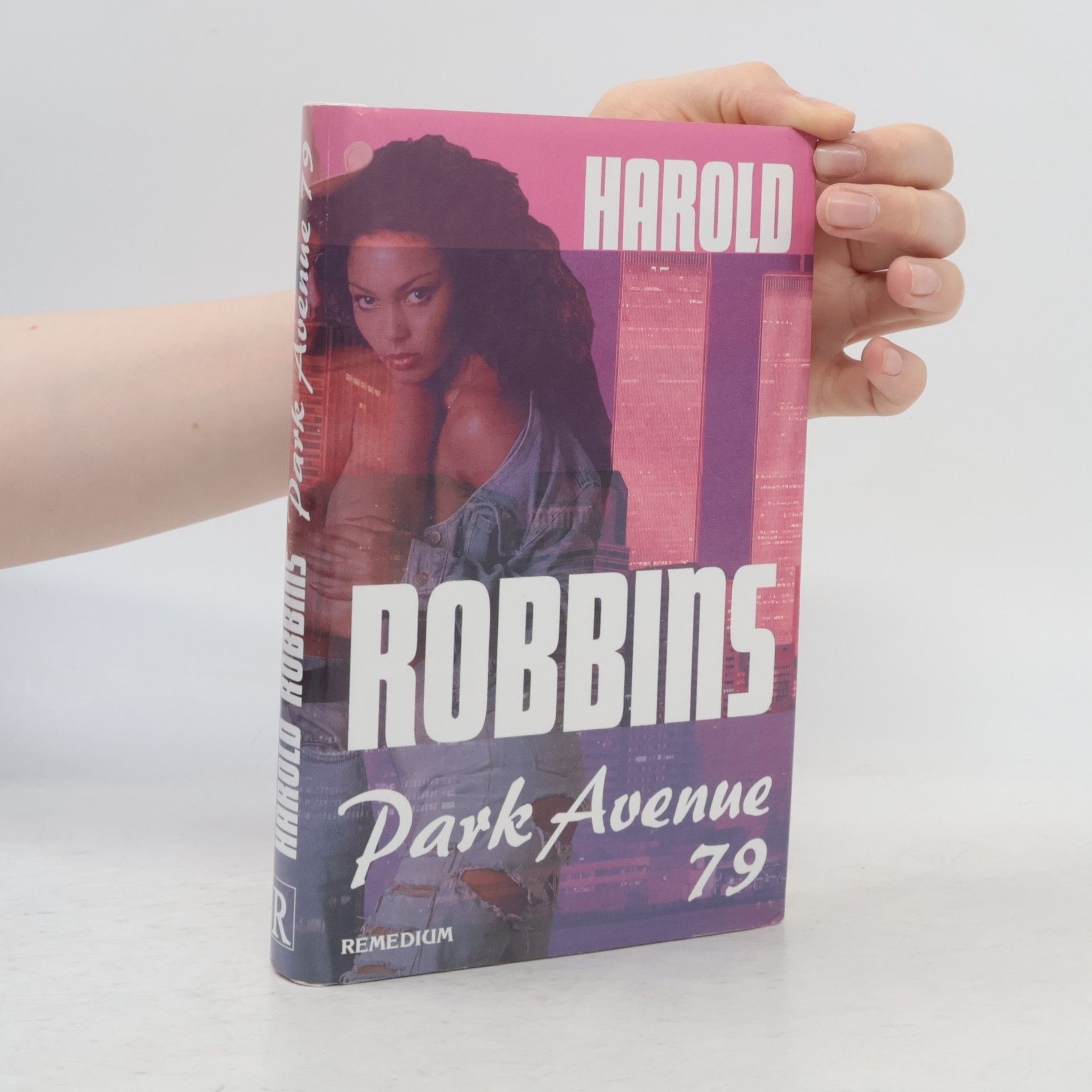 Harold Robbins Park Avenue 79