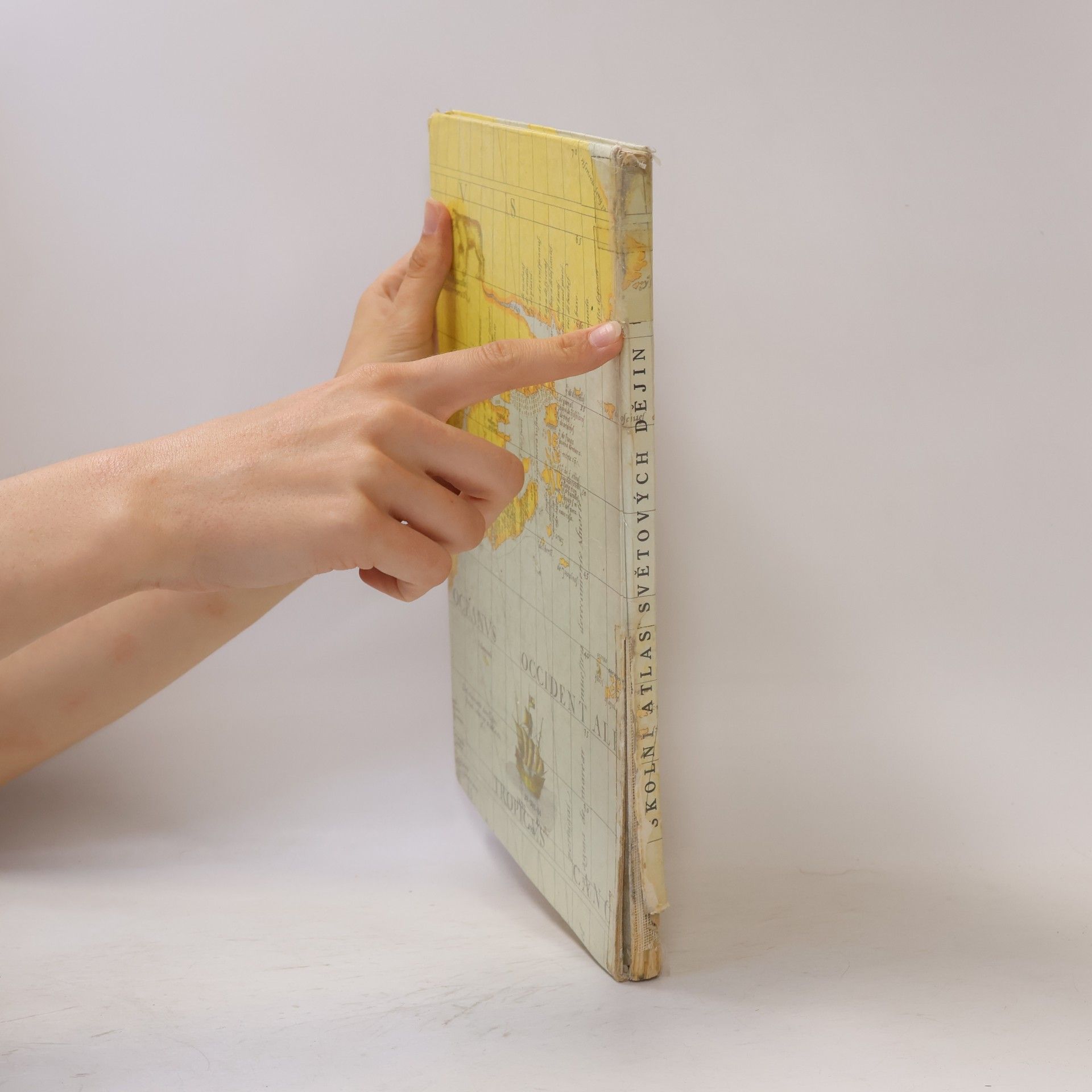 Collectif d'auteurs Školní atlas světových dějin