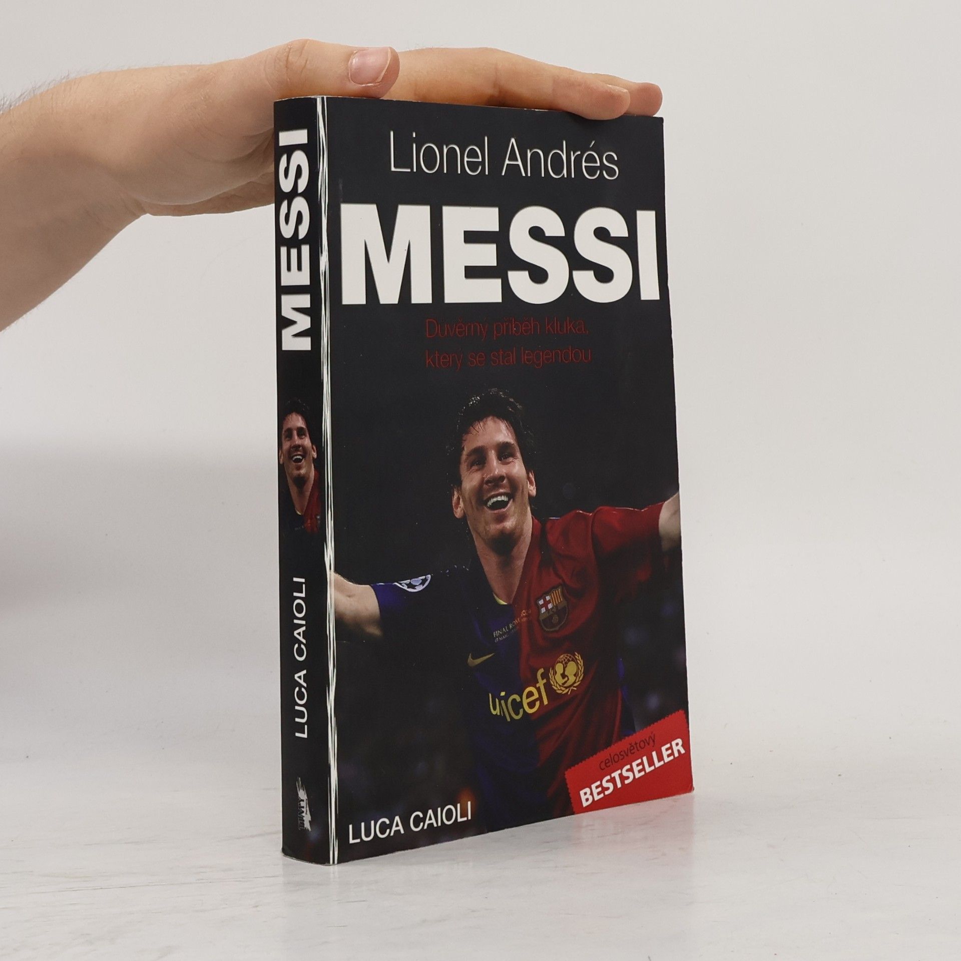 Martina Kučerová Messi: Důvěrný příběh kluka, který se stal legendou