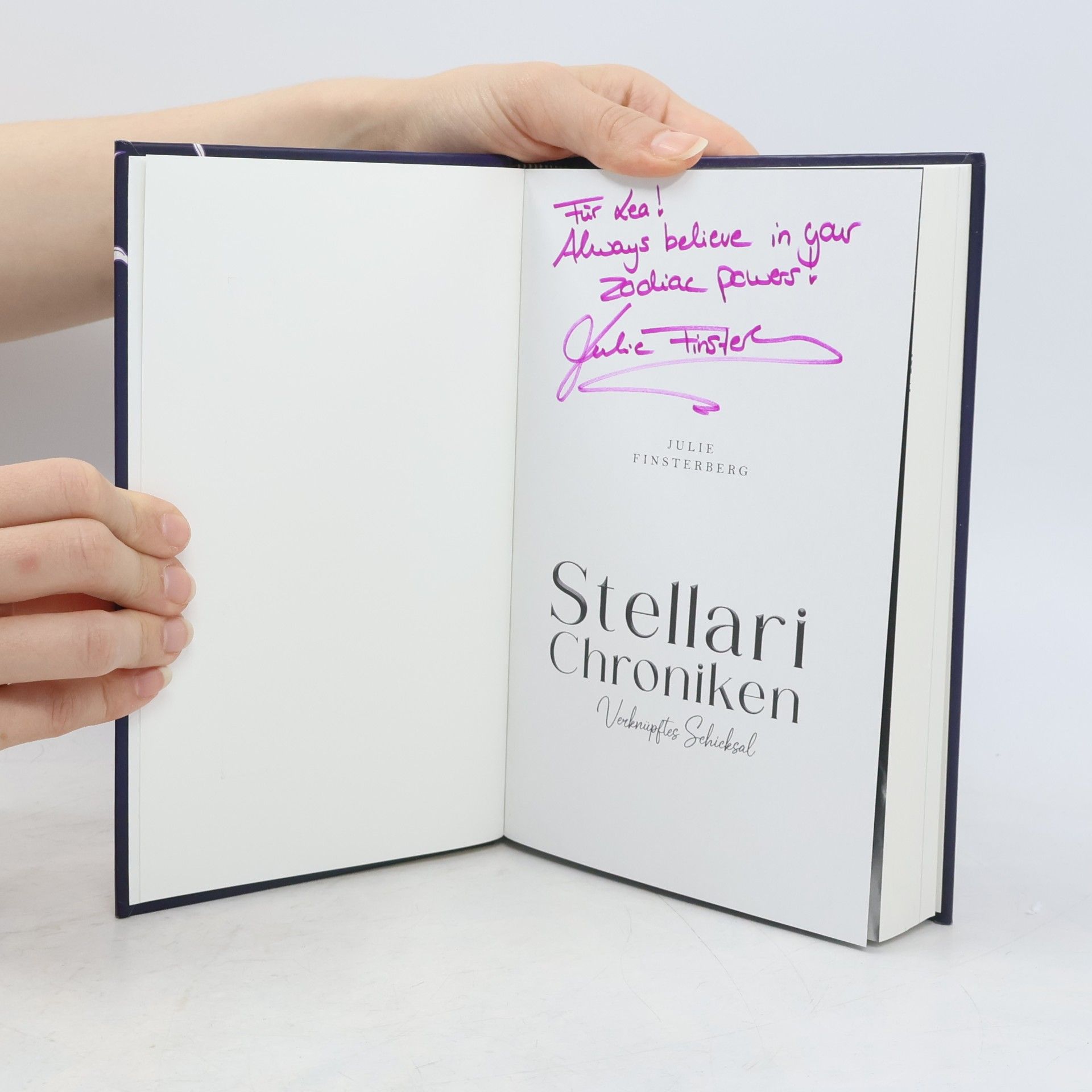 Julie Finsterberg Stellari Chroniken 1