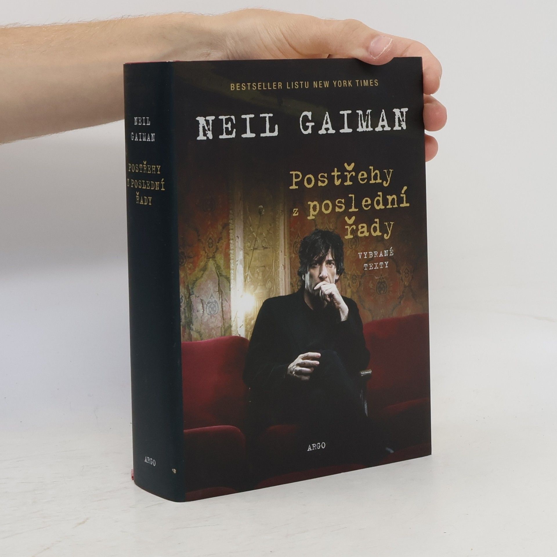 Neil Gaiman Postřehy z poslední řady: Vybrané texty