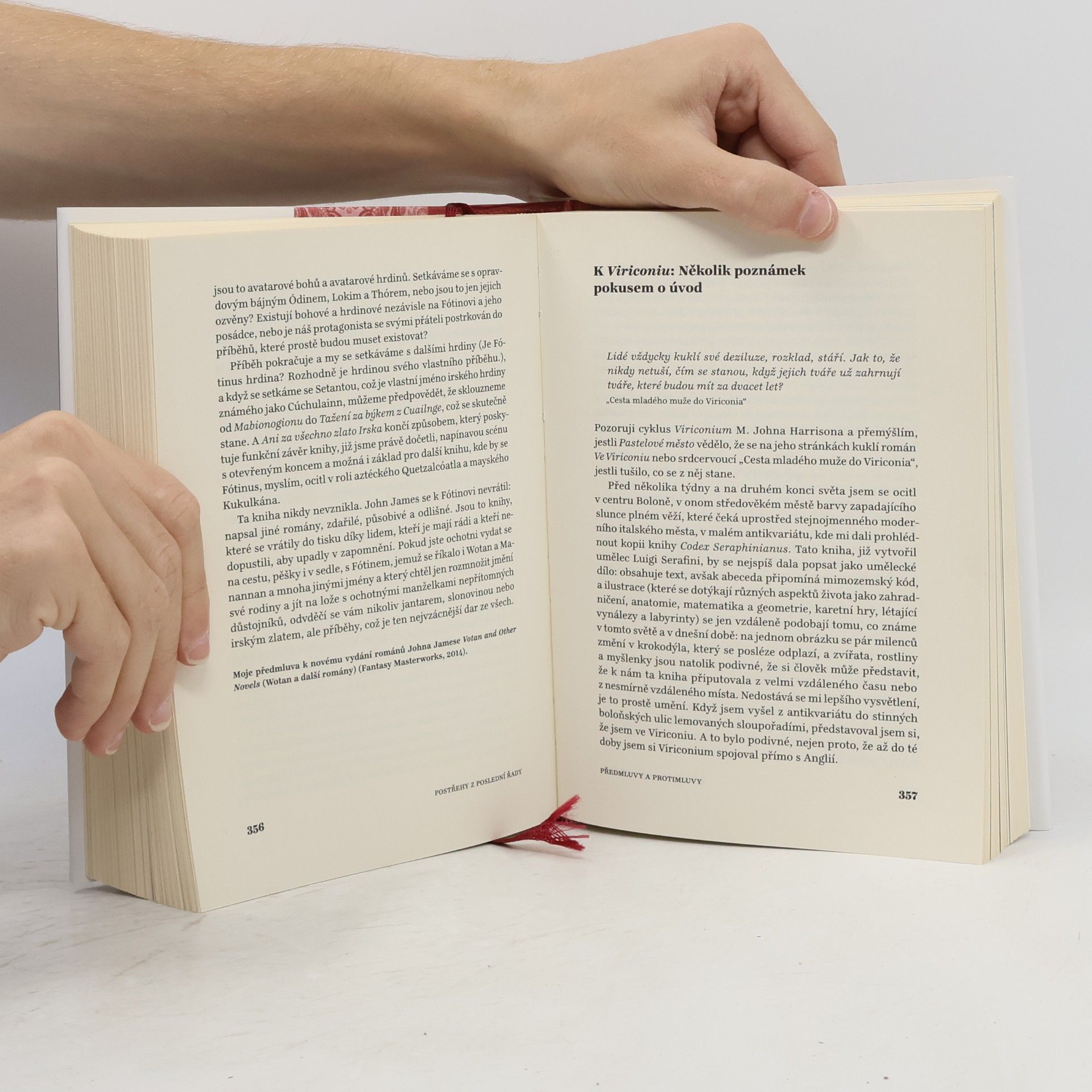 Neil Gaiman Postřehy z poslední řady: Vybrané texty