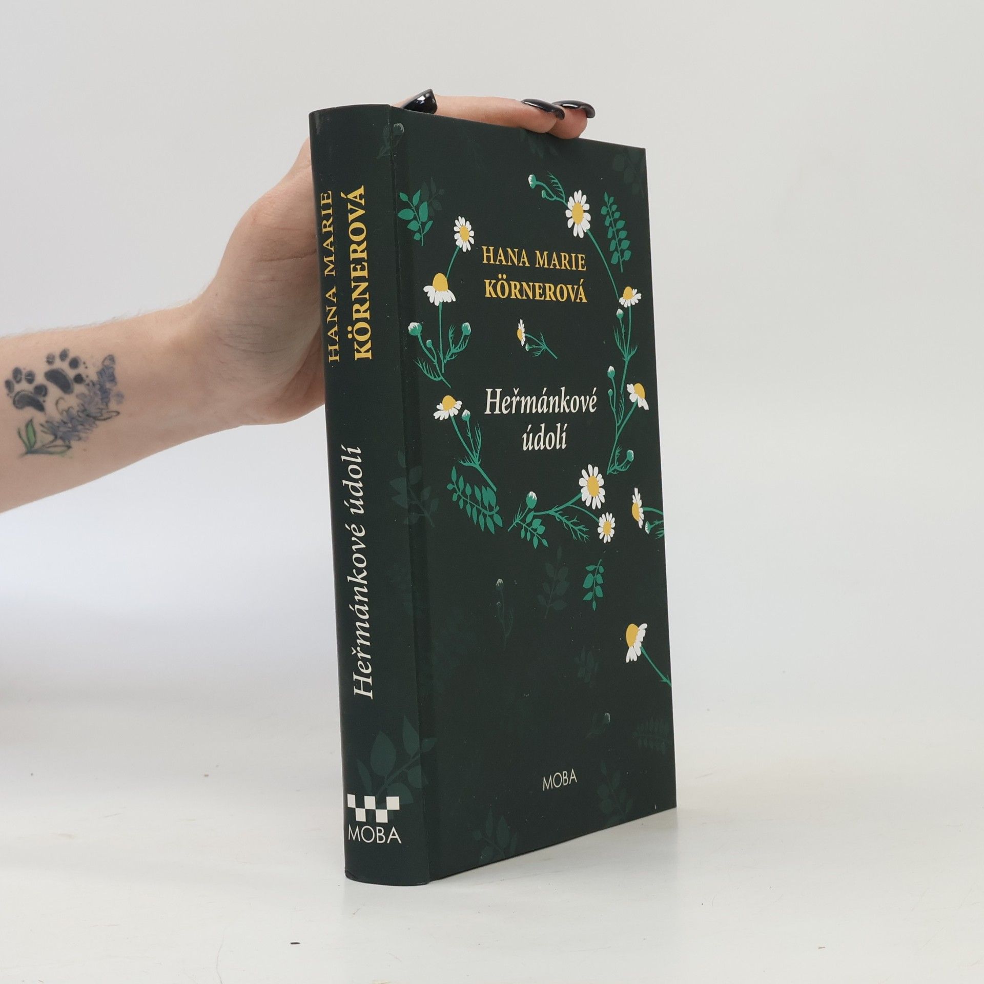 Hana Marie Körnerová Heřmánkové údolí
