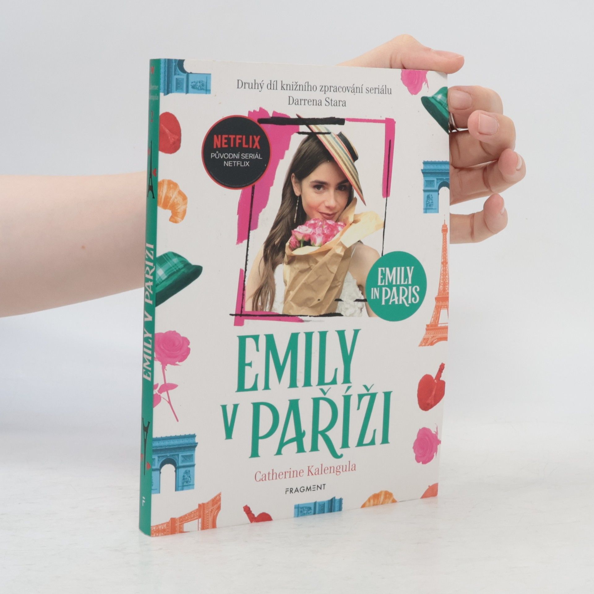 Catherine Kalengula Emily v Paříži