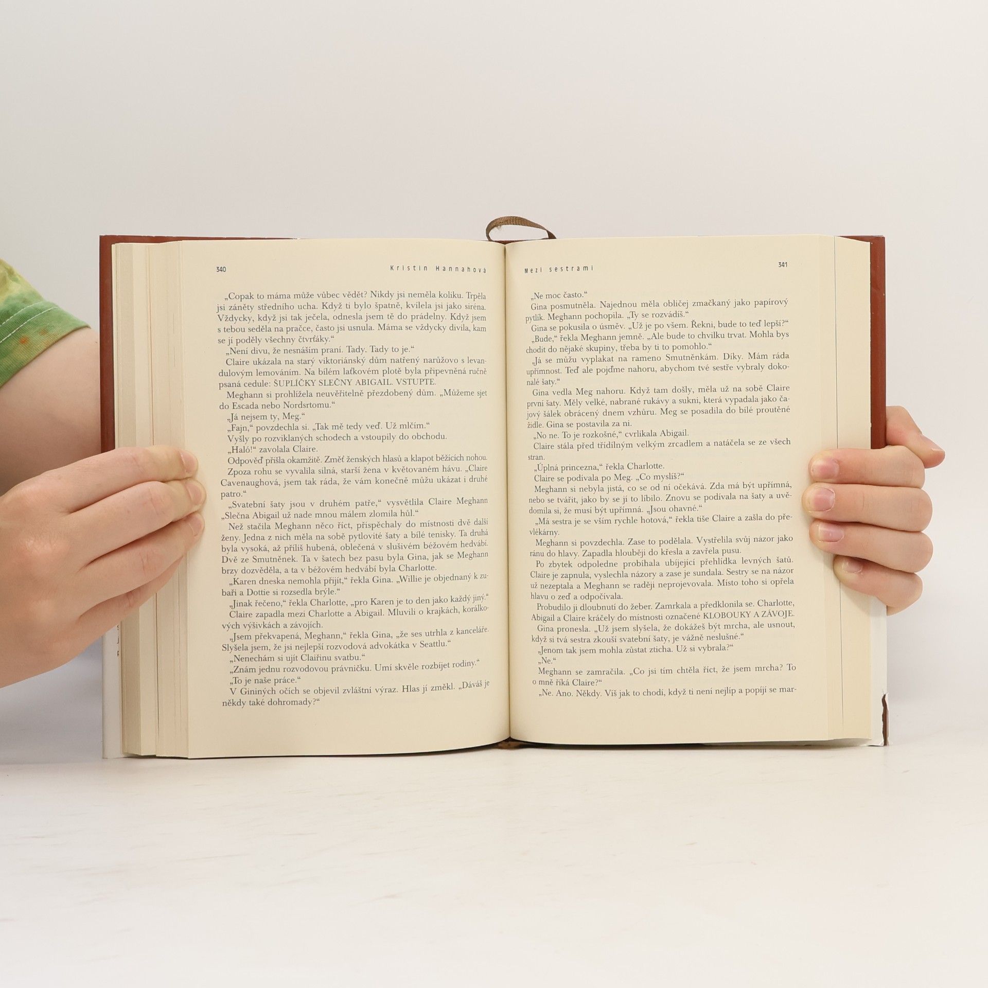 John Grisham Nejlepší světové čtení. Poslední porotce. Krvavé nebe. Mezi sestrami. Hledání ve vlnách