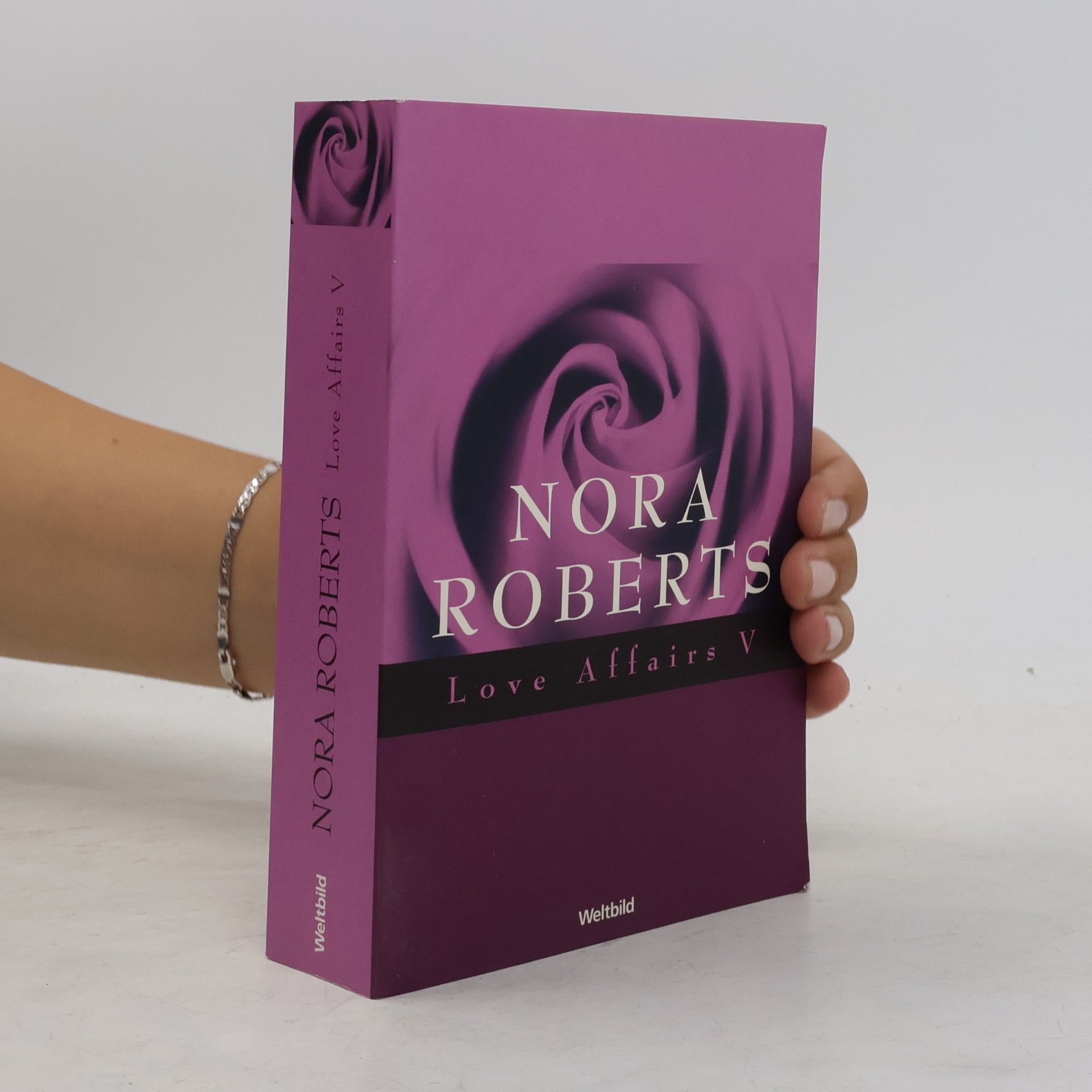 Nora Roberts Love Affairs V - 3 Romane in einem Band