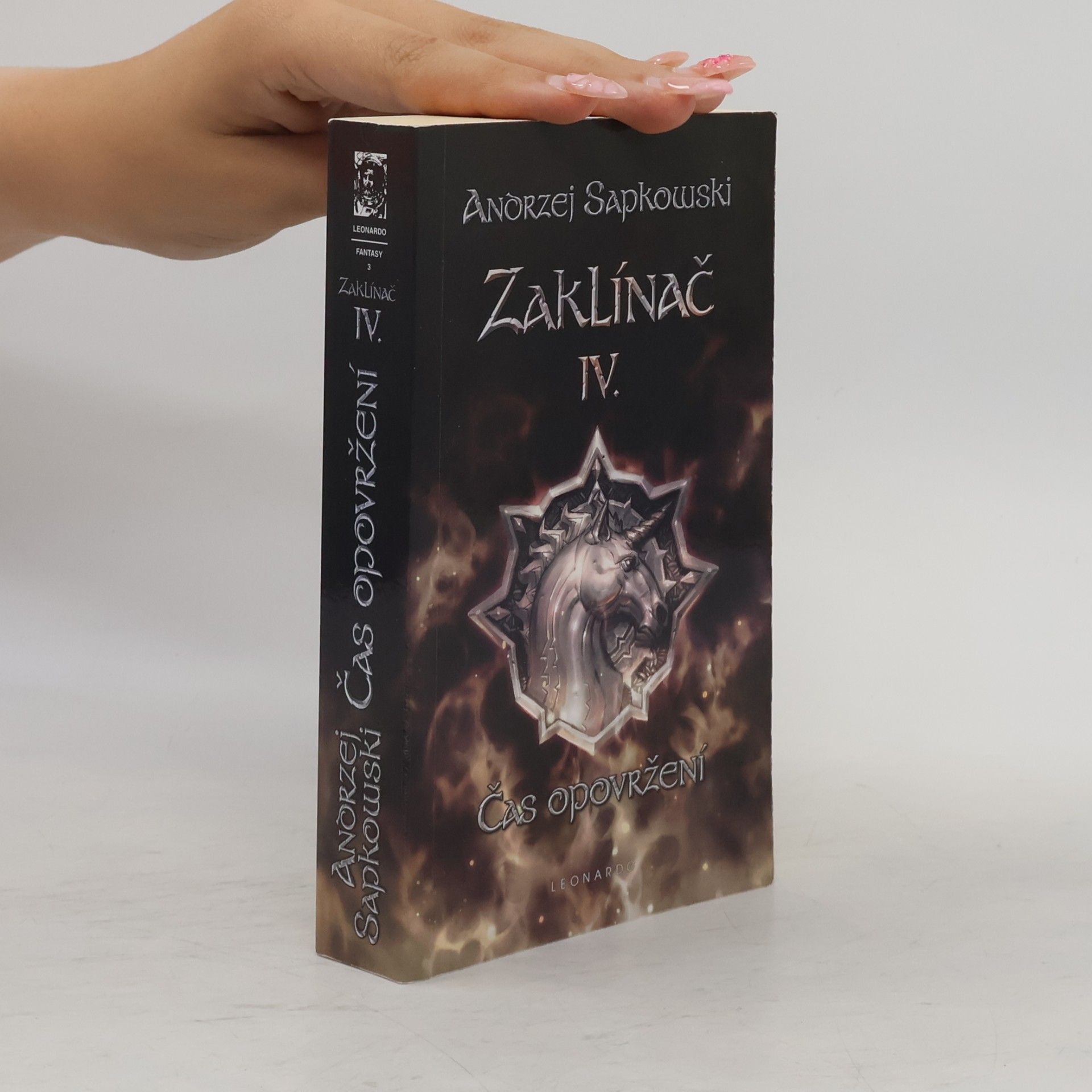 Andrzej Sapkowski Zaklínač IV. Čas opovržení