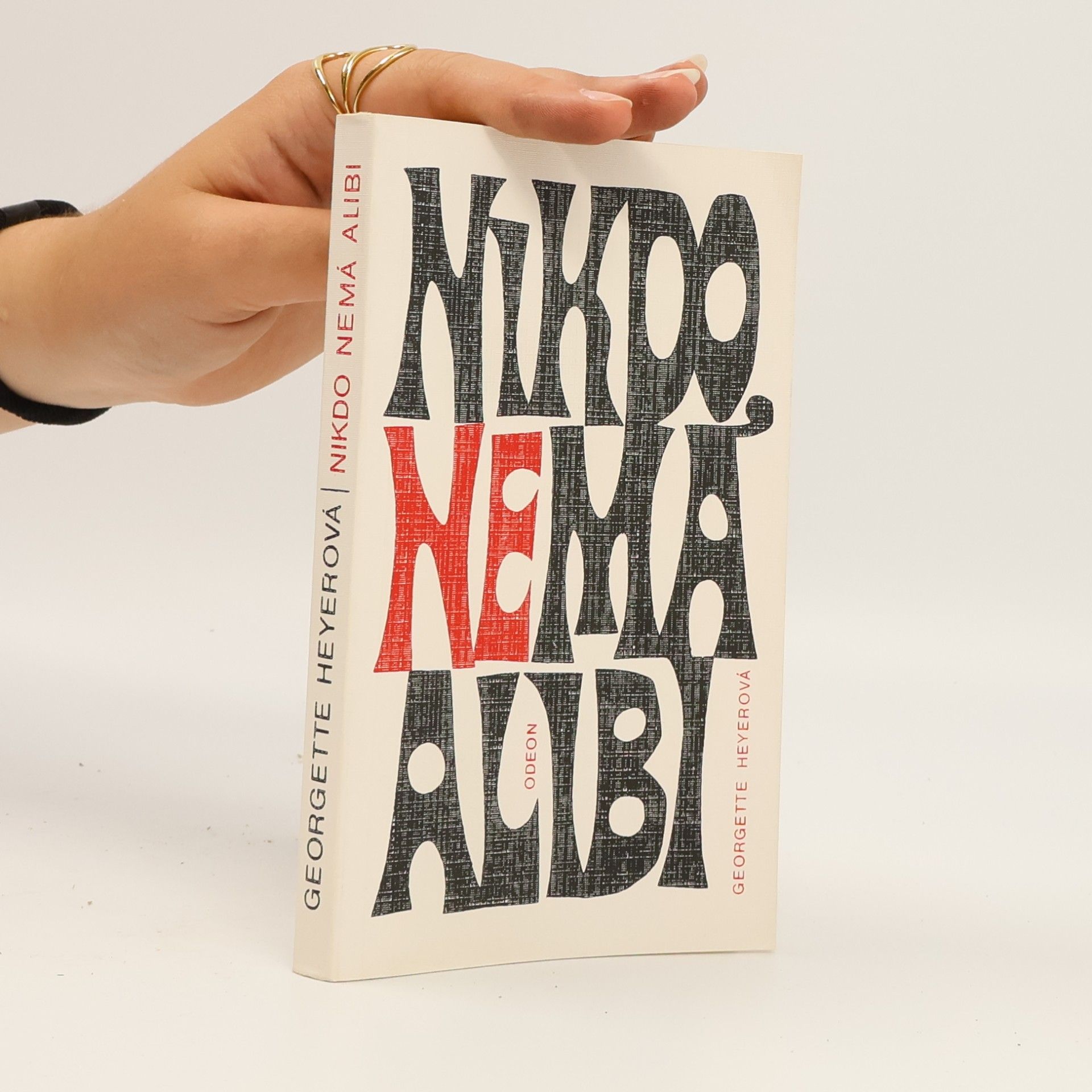 Georgette Heyer Nikdo nemá alibi