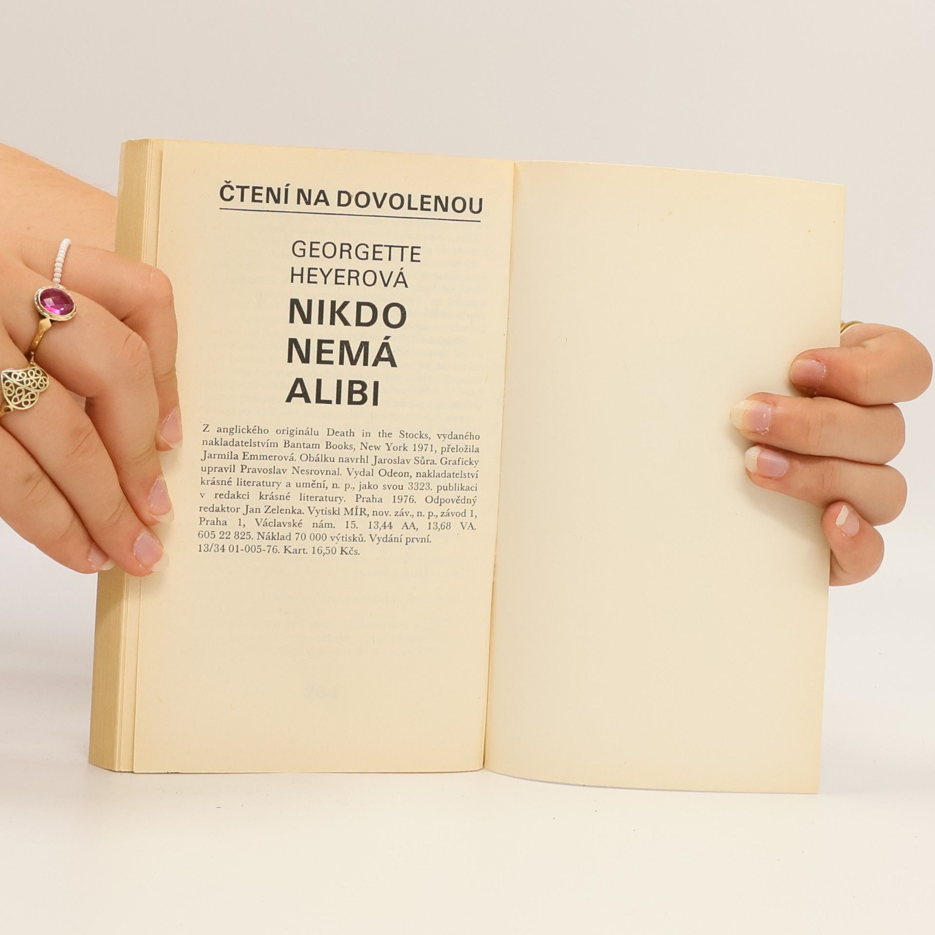 Georgette Heyer Nikdo nemá alibi