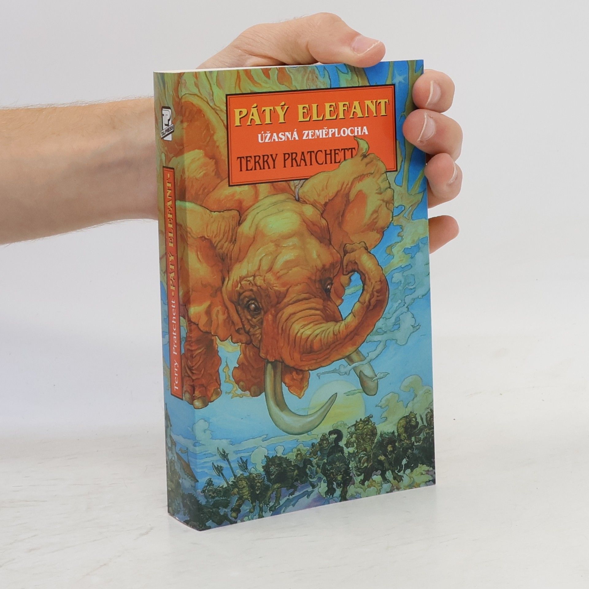 Terry Pratchett Pátý elefant
