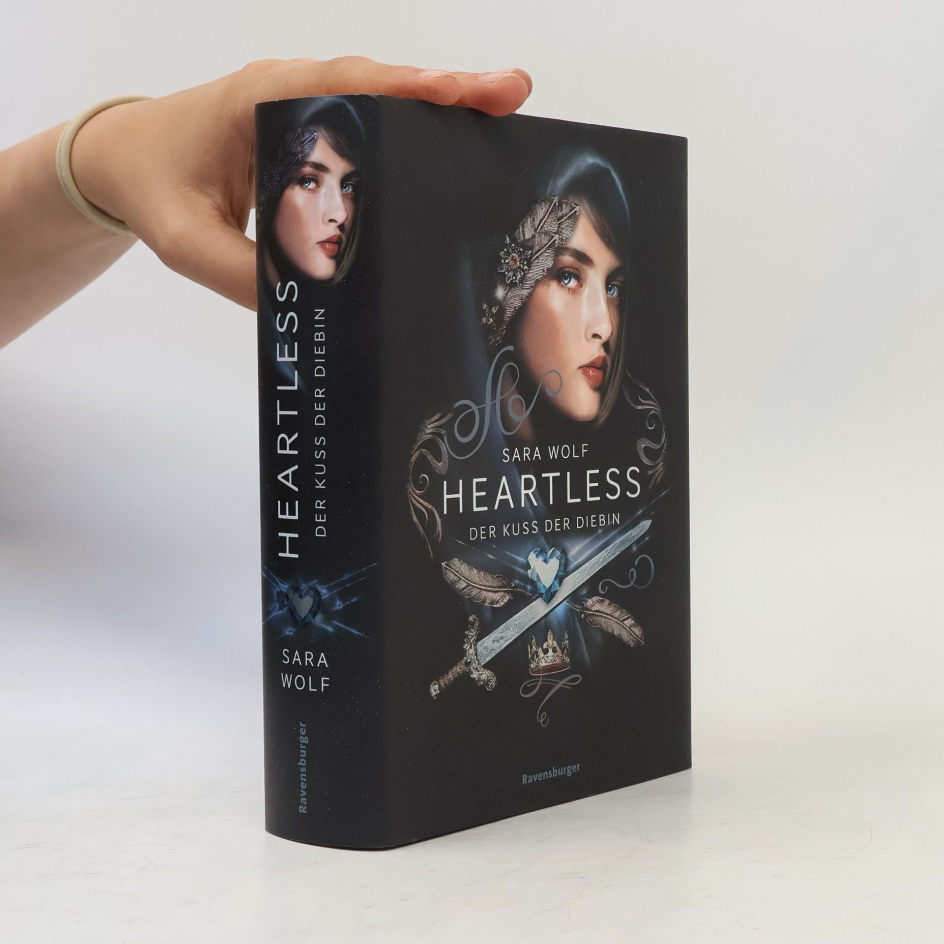 Sara Wolf Heartless 1: Der Kuss der Diebin