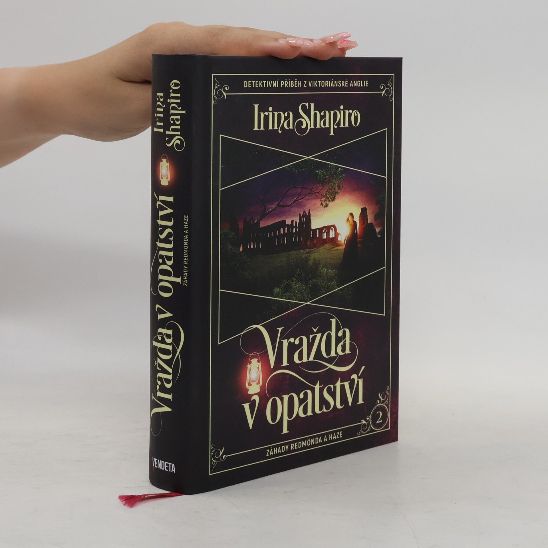 Vražda v opatství : záhady Redmonda a Haze