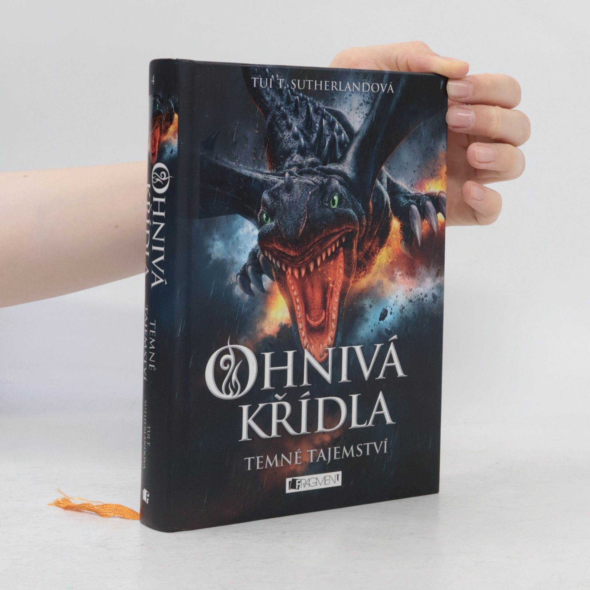 Tui Sutherland Ohnivá křídla. Temné tajemství.