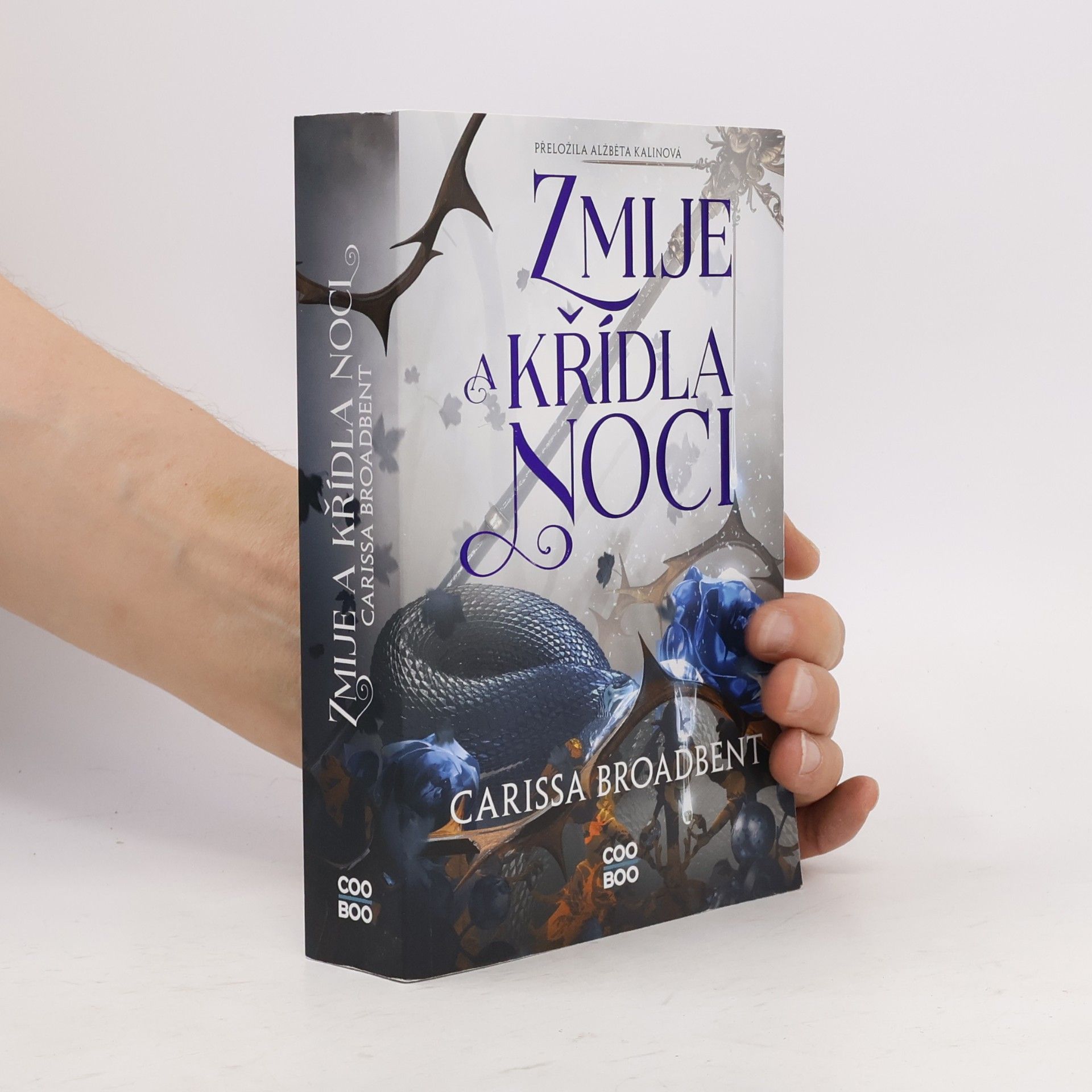 Carissa Broadbent Zmije a křídla noci