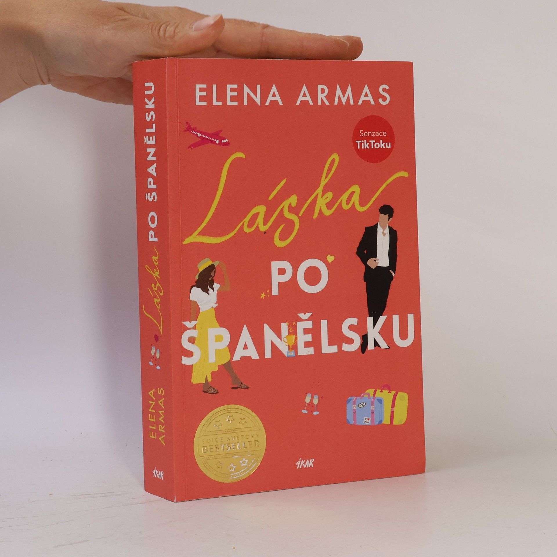 Elena Armas Láska po španělsku