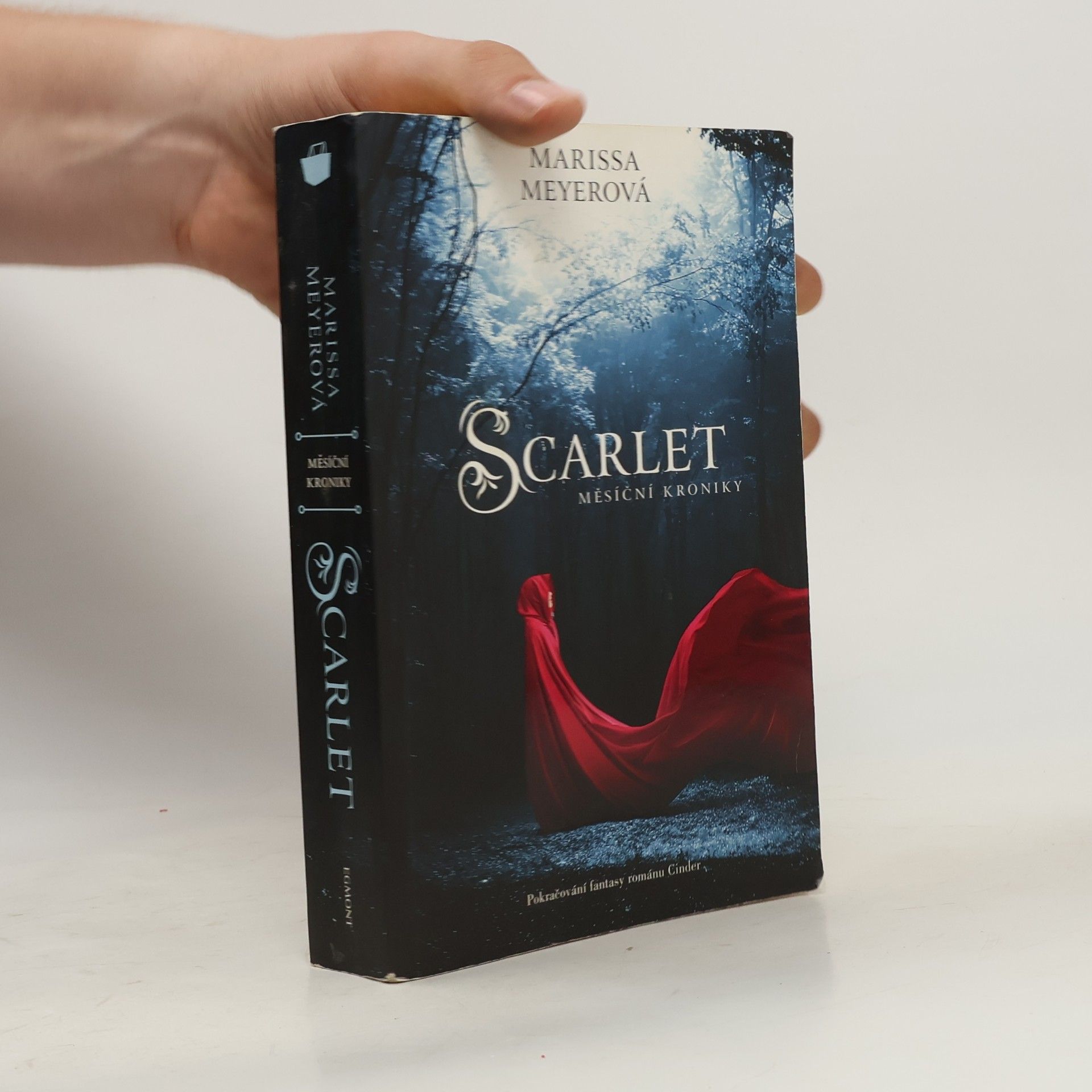 Marissa Meyer Scarlet. Měsíční kroniky. 2. díl