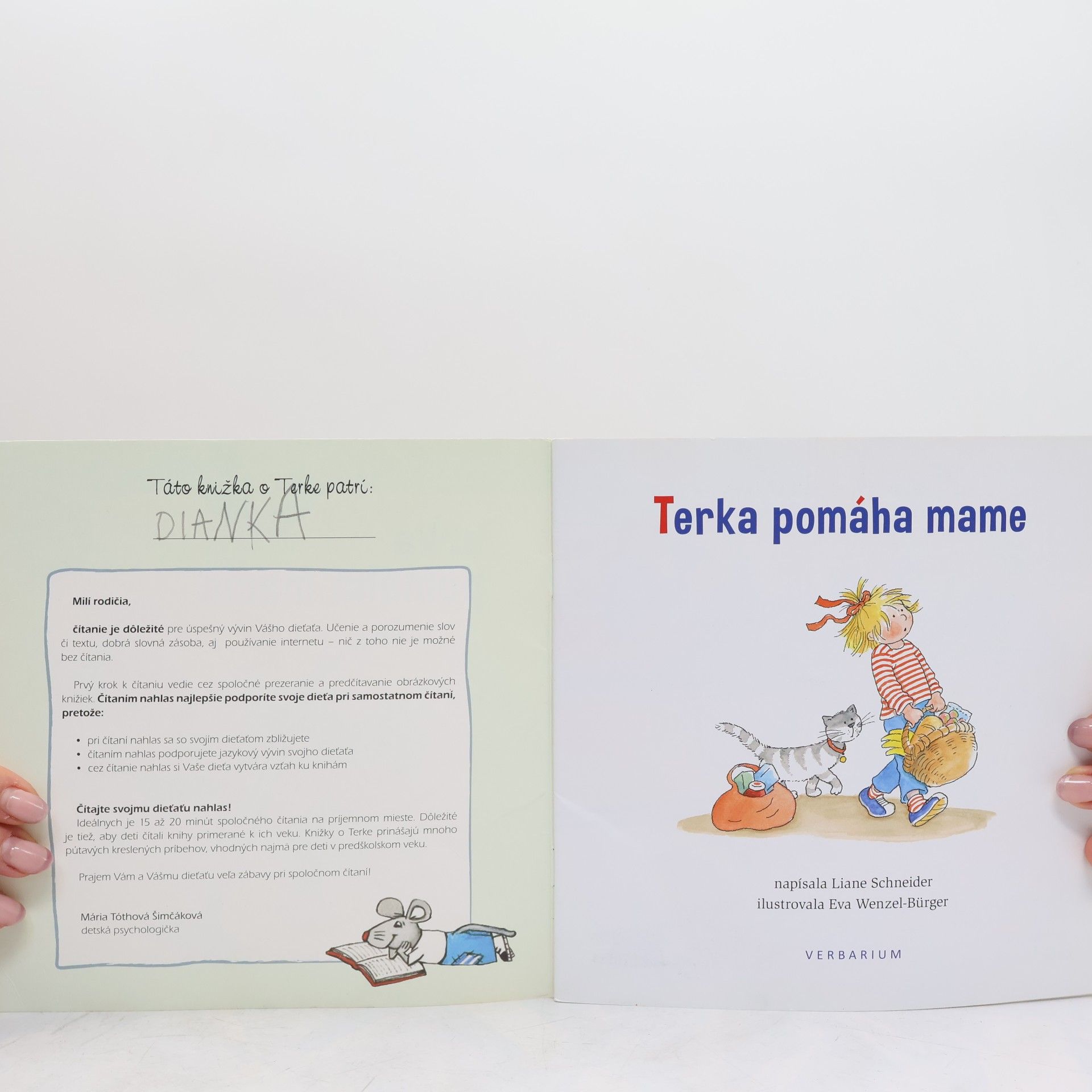 Lianne Schneider Terka pomáha mame