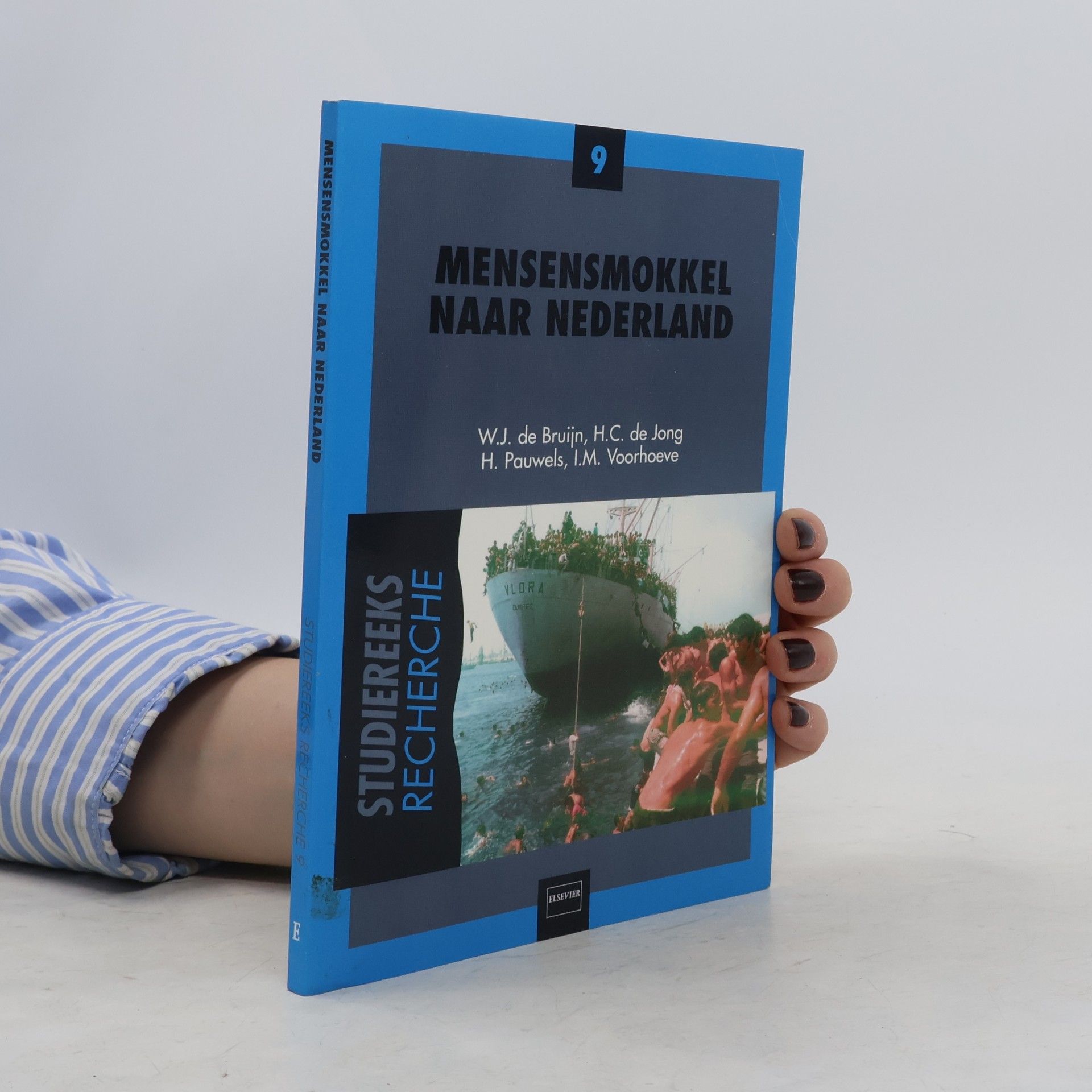H.C. de Jong Studiereeks Recherche - 9: Mensensmokkel naar Nederland