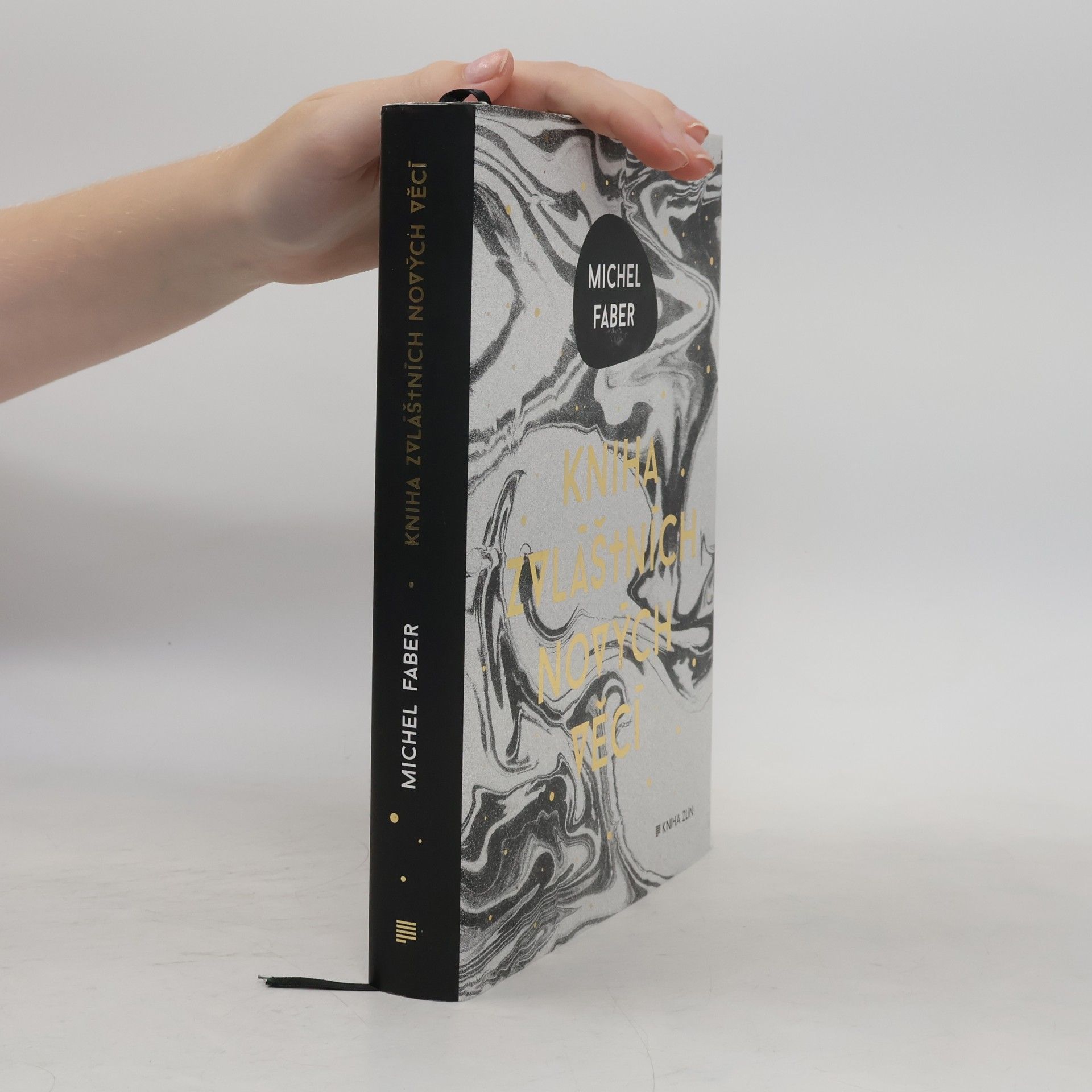 Michel Faber Kniha zvláštních nových věcí