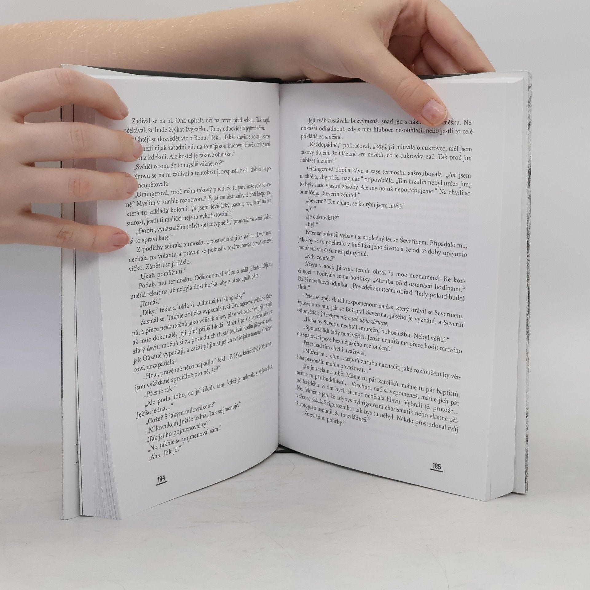 Michel Faber Kniha zvláštních nových věcí