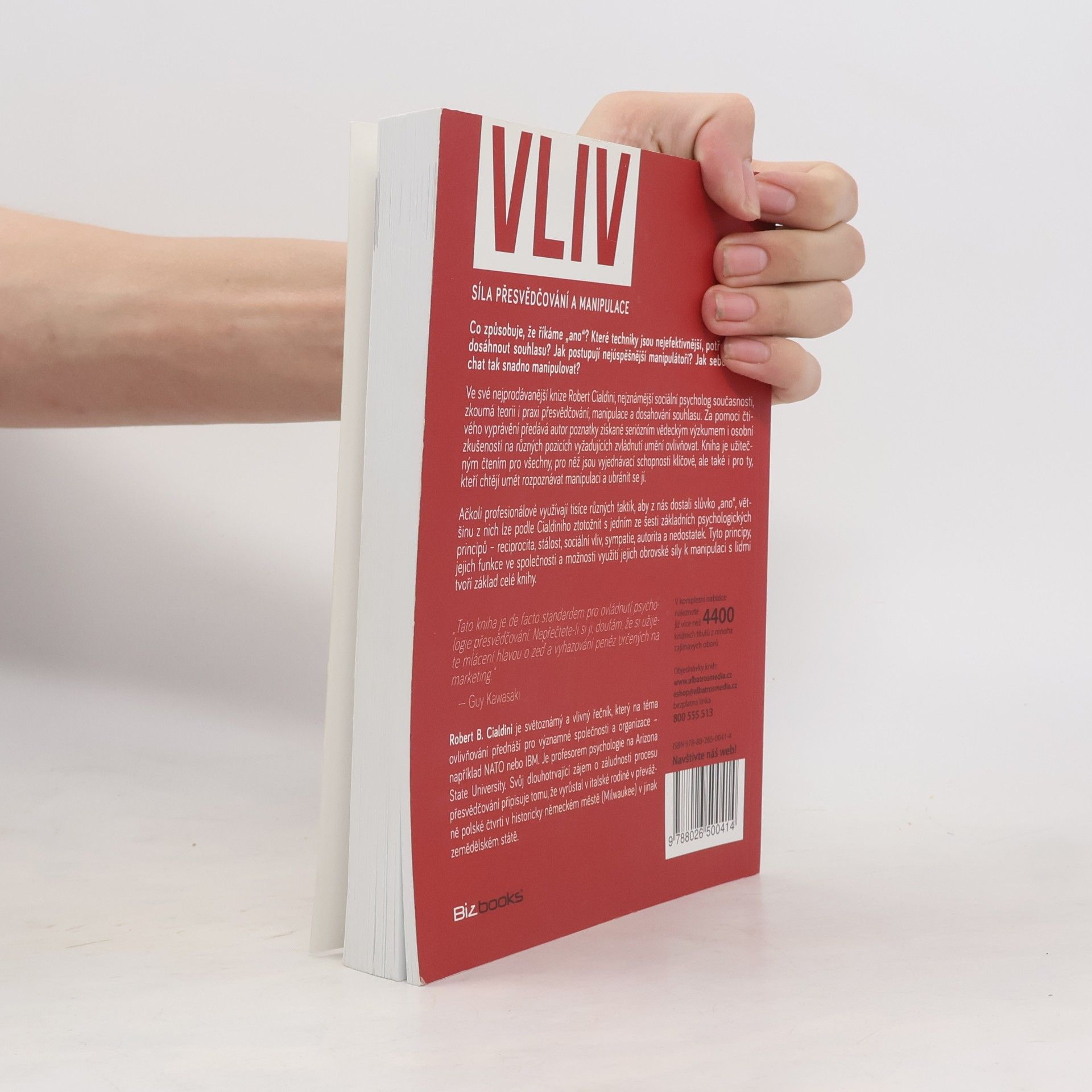 Robert B. Cialdini Vliv: Síla přesvědčování a manipulace