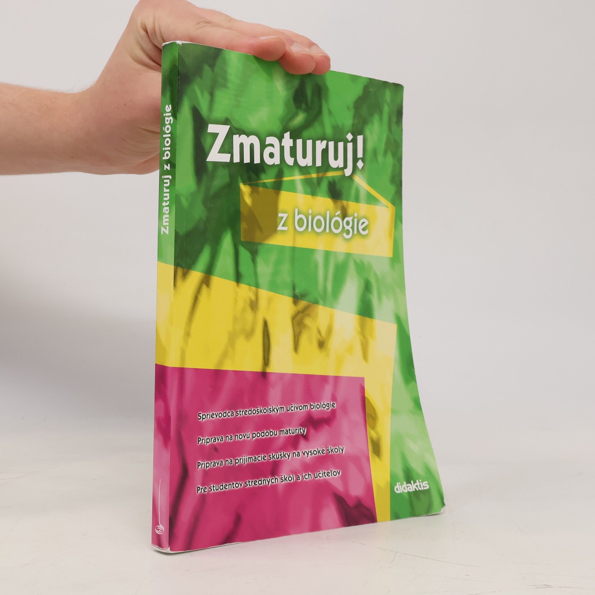 Marika Benešová Zmaturuj! z biológie