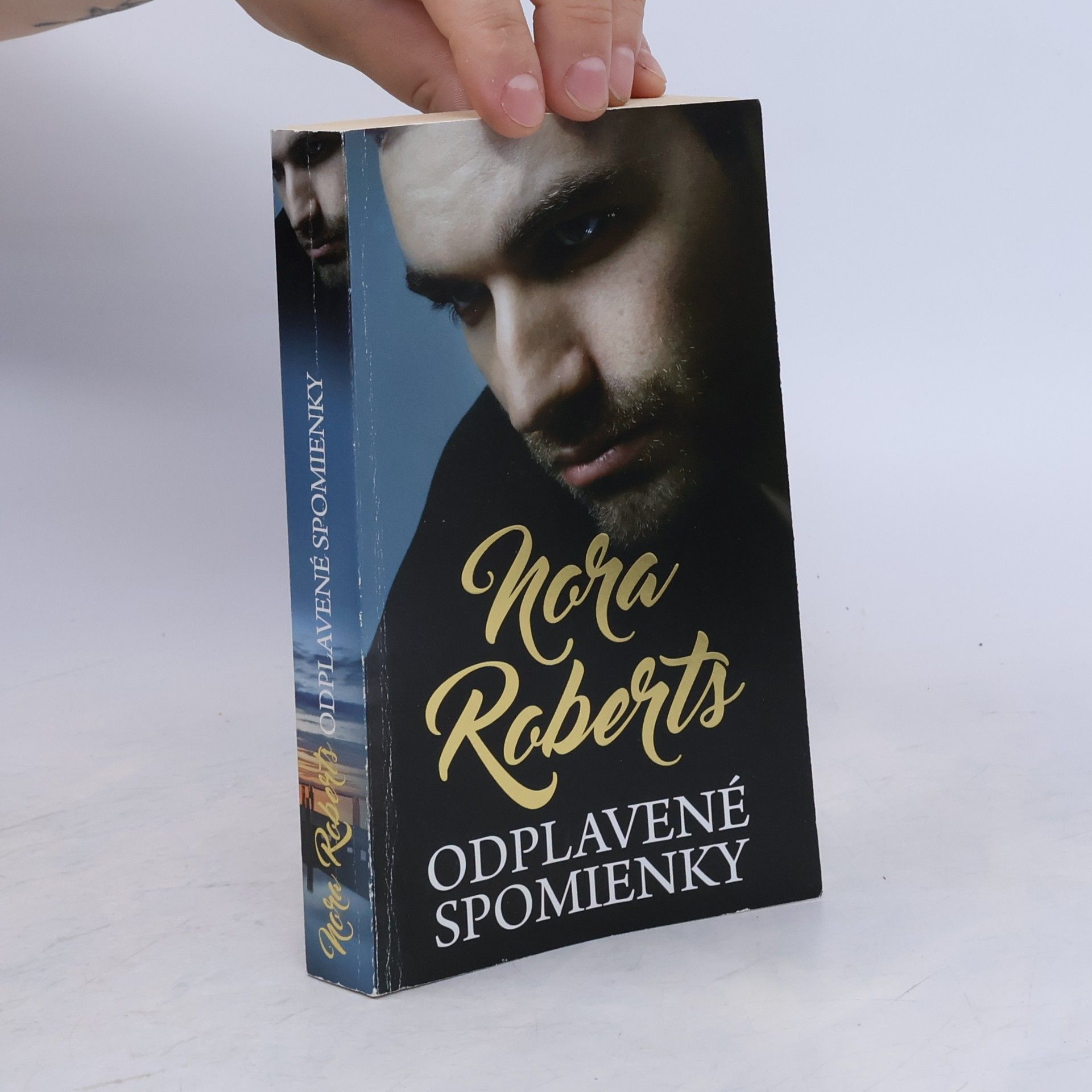 Nora Roberts Odplavené spomienky