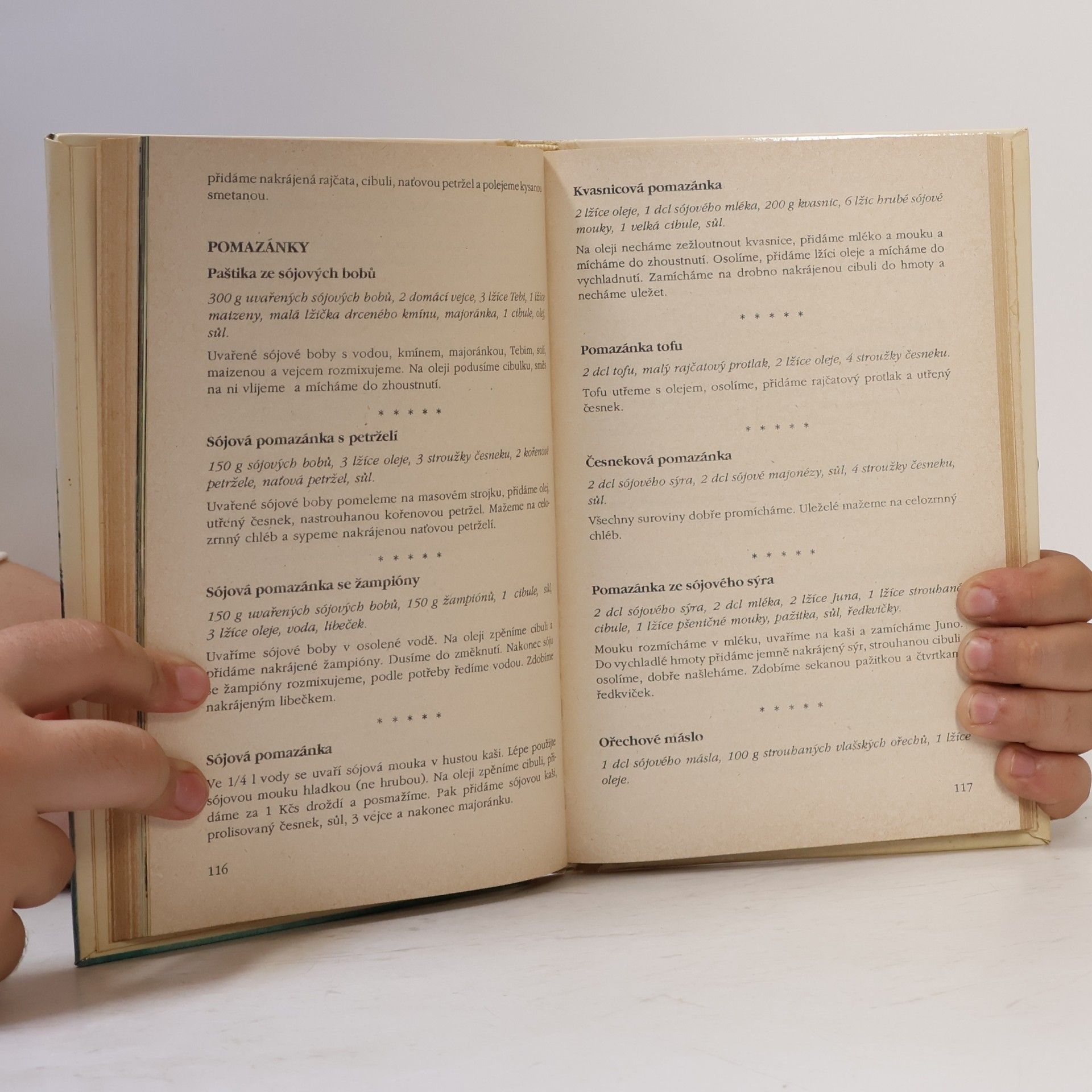 Karel Červený Vegetariánská kuchařka pro dospělé