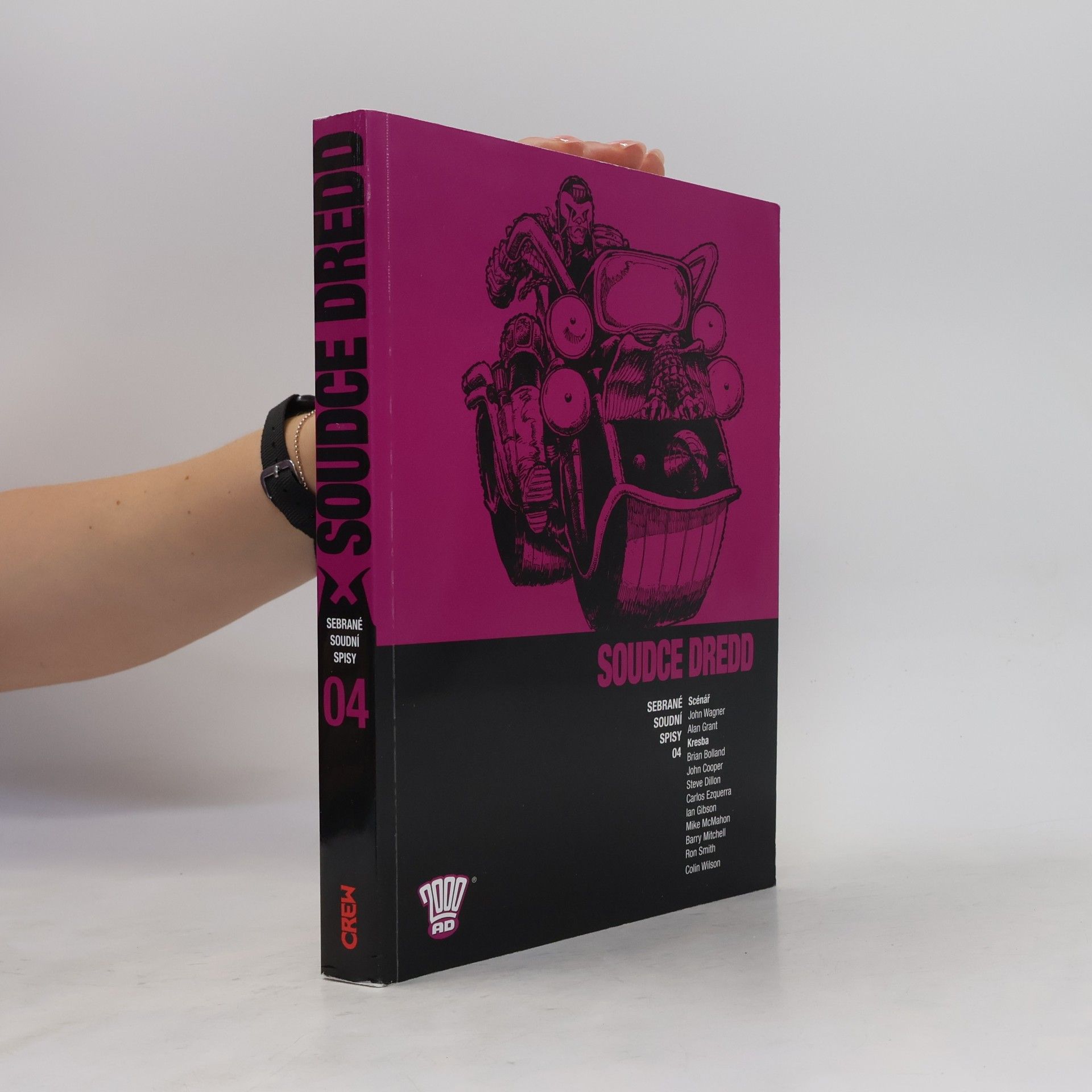 Alan Grant Soudce Dredd: Sebrané soudní spisy 04