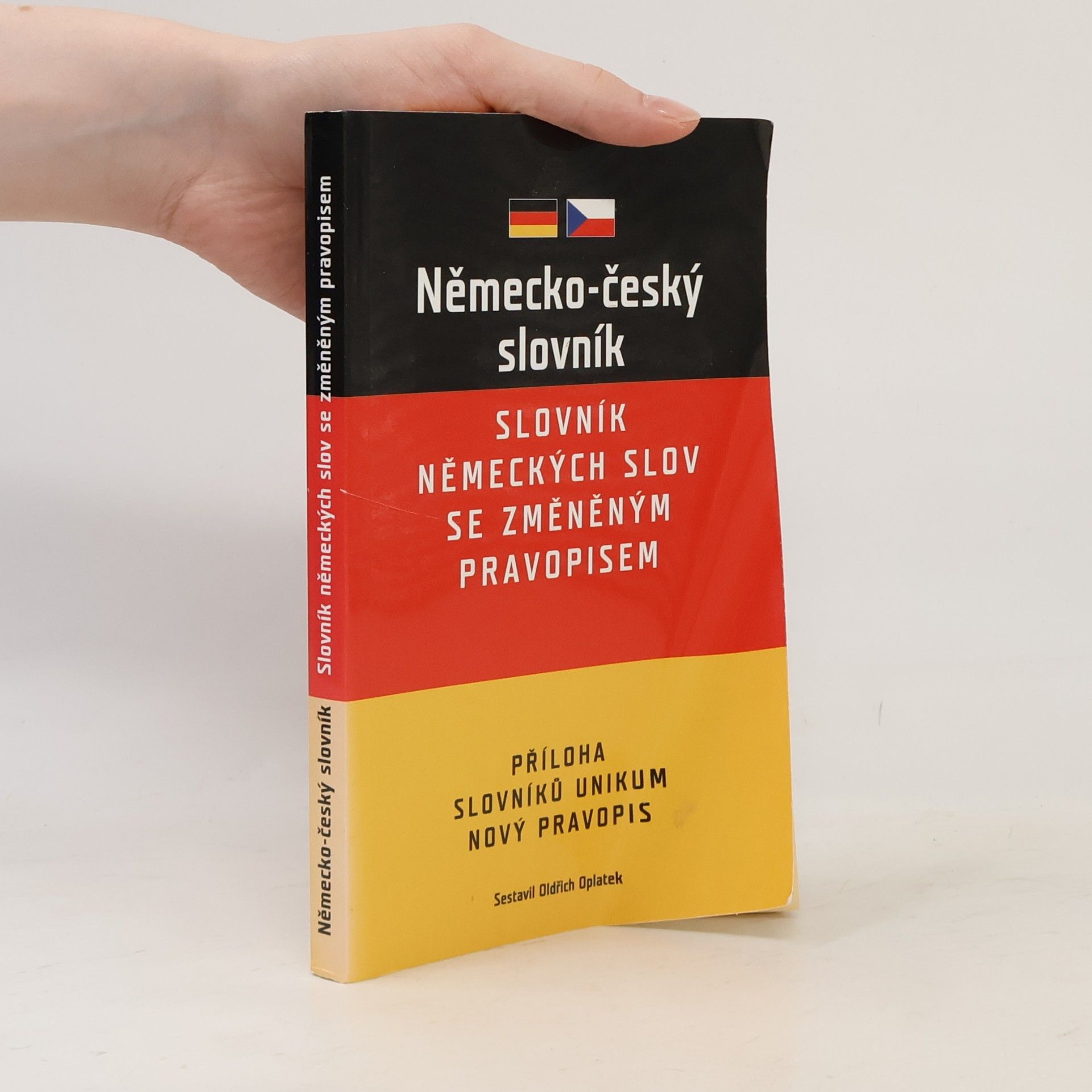 Oldřich Oplatek Německo-český slovník. Slovník německých slov se změněným pravopisem